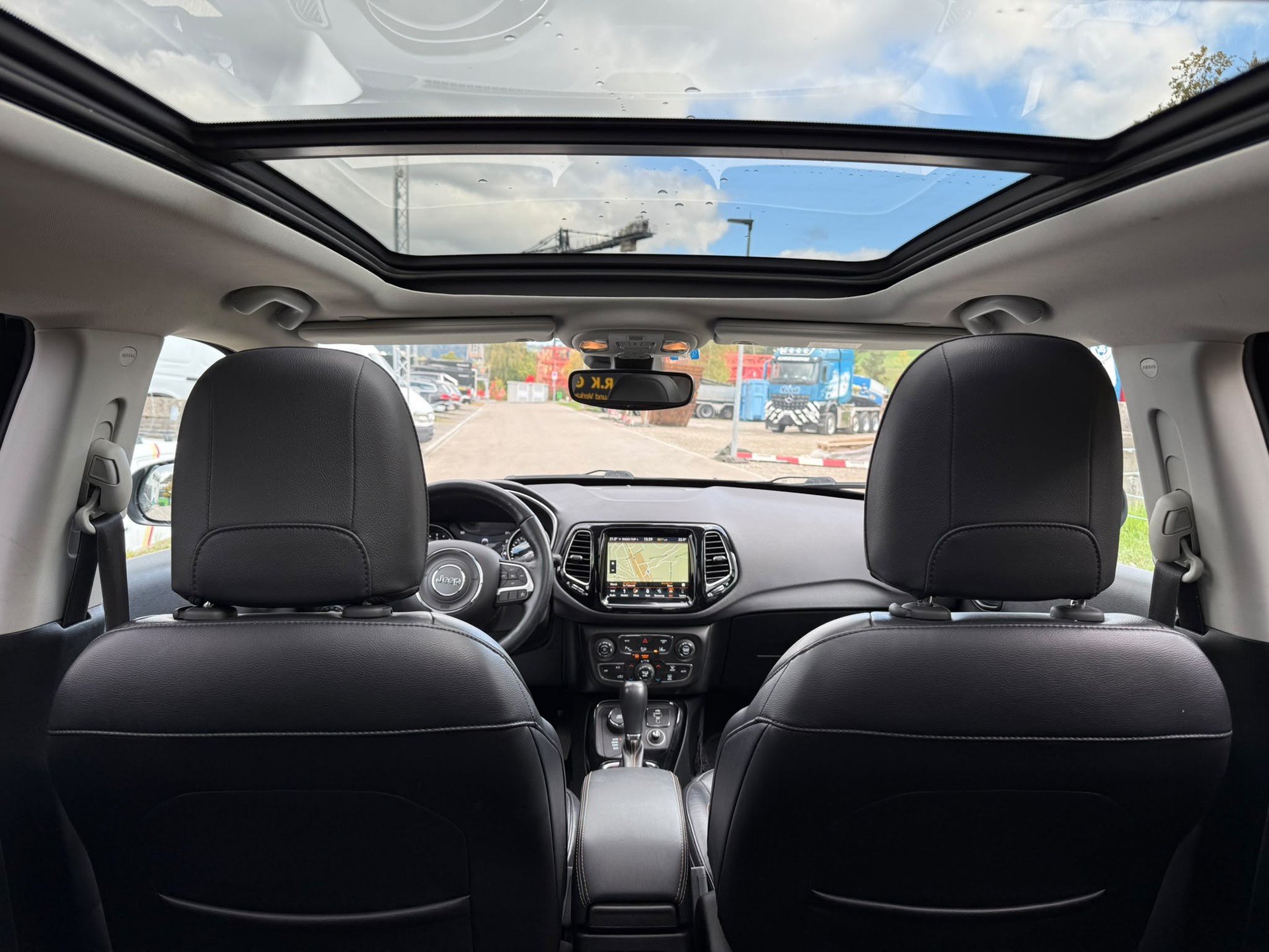 JEEP Compass 2.0CRD Limited AWD 9ATX-image-9