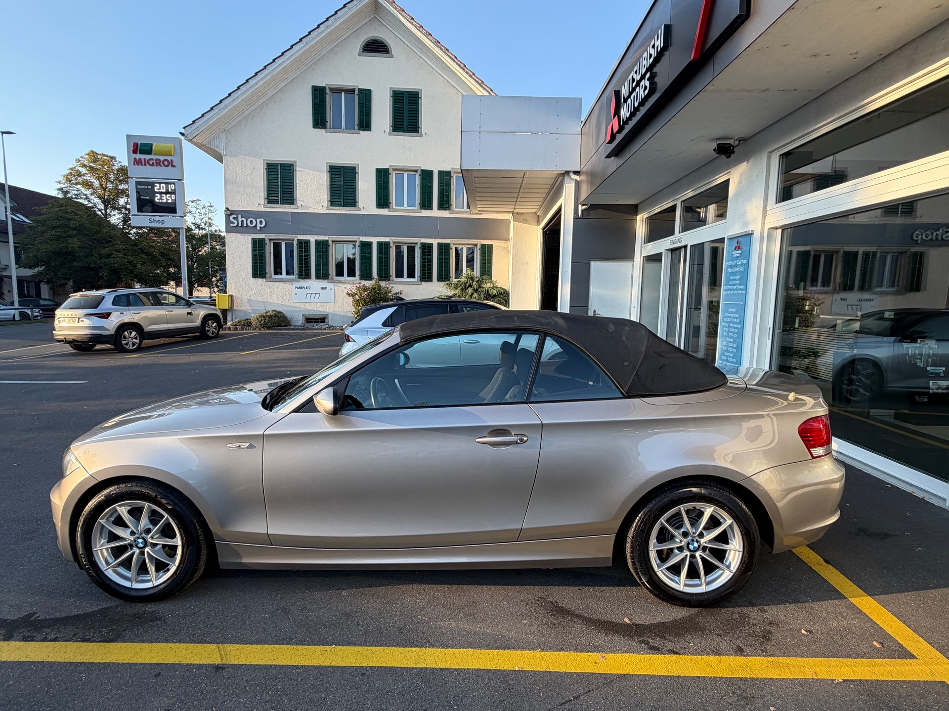 BMW 118i Cabrio Steptronic-image-1