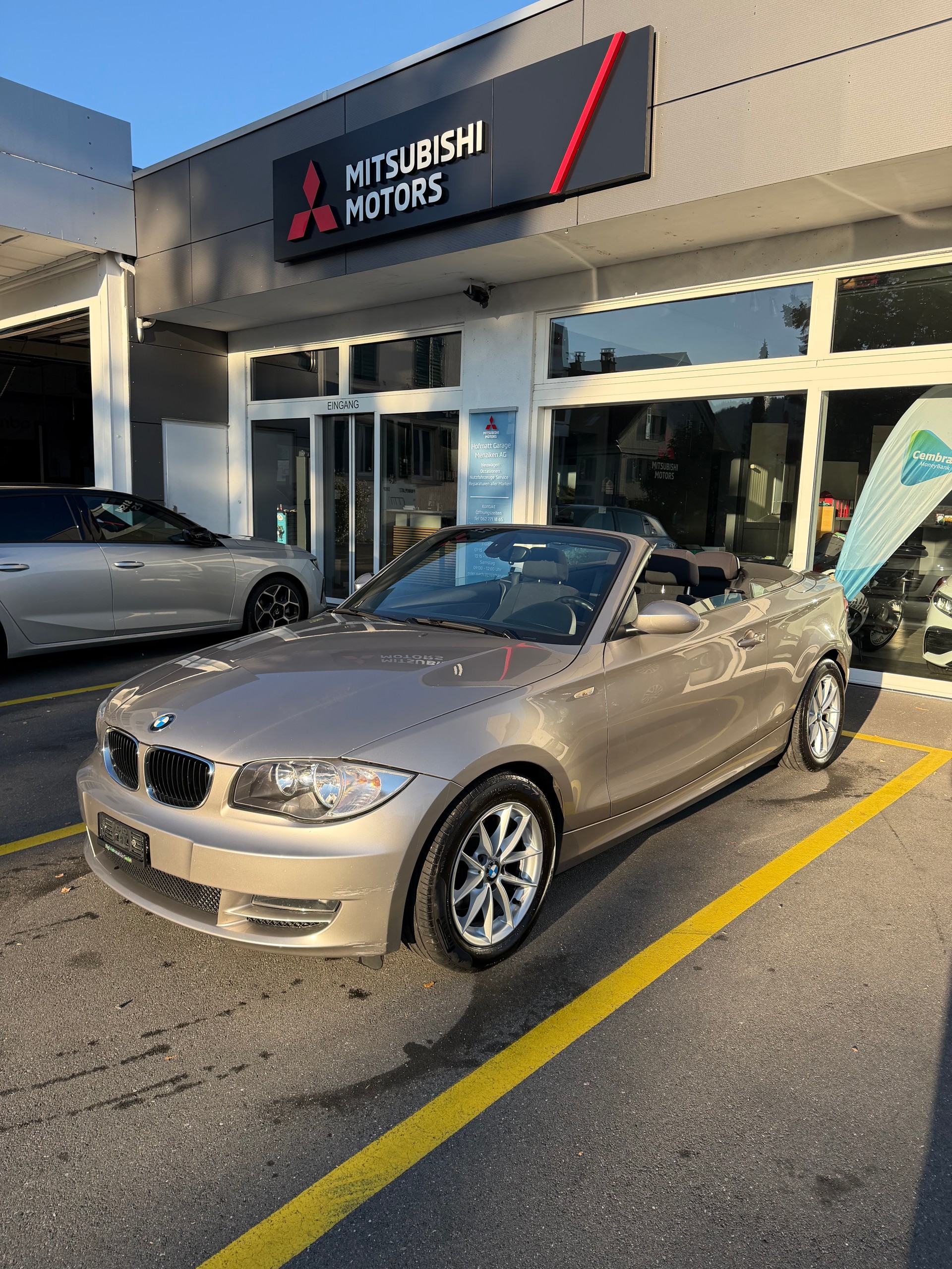 BMW 118i Cabrio Steptronic-image-2