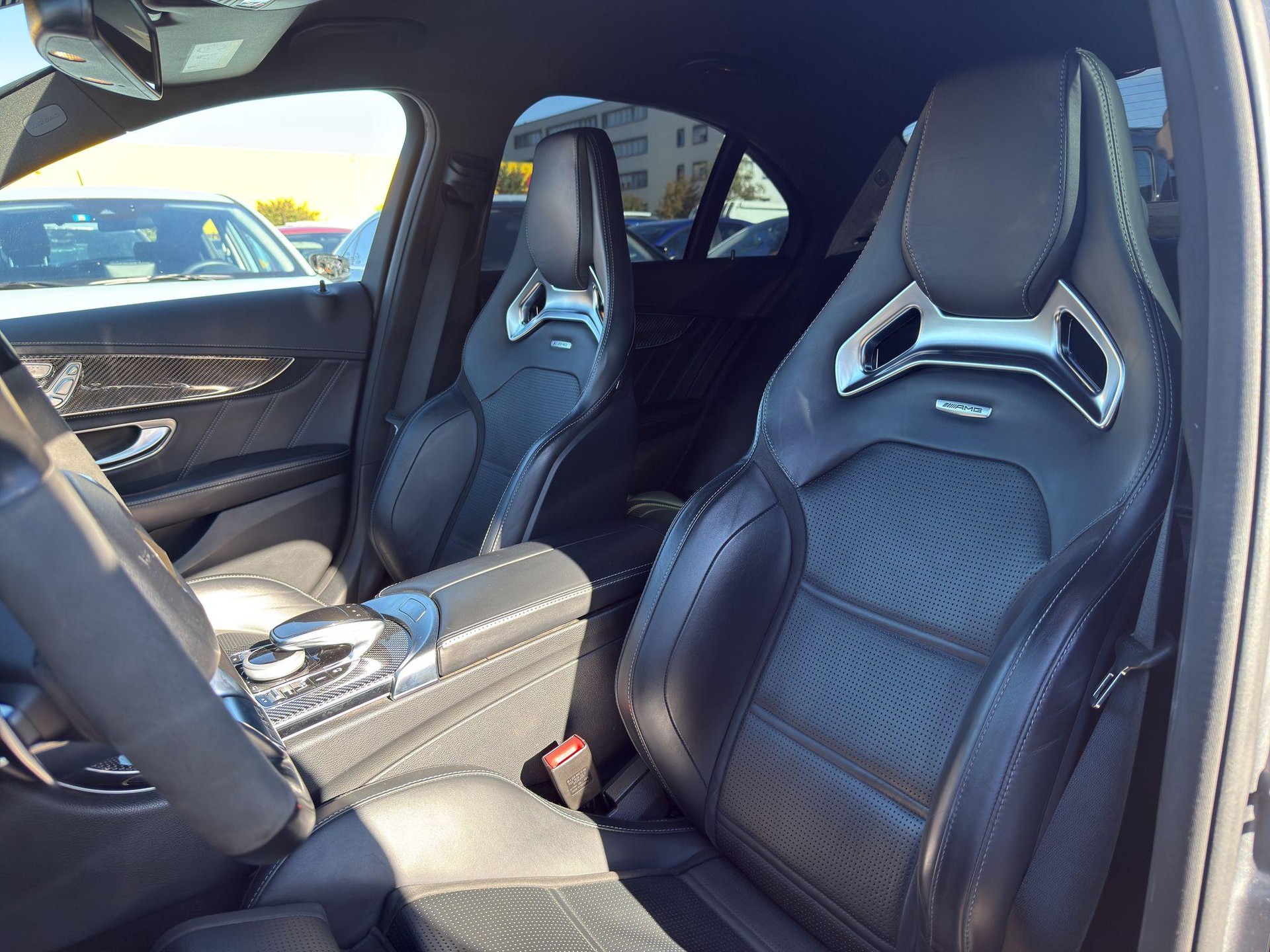 MERCEDES-BENZ C-Klasse W205 C 63 S AMG-image-9