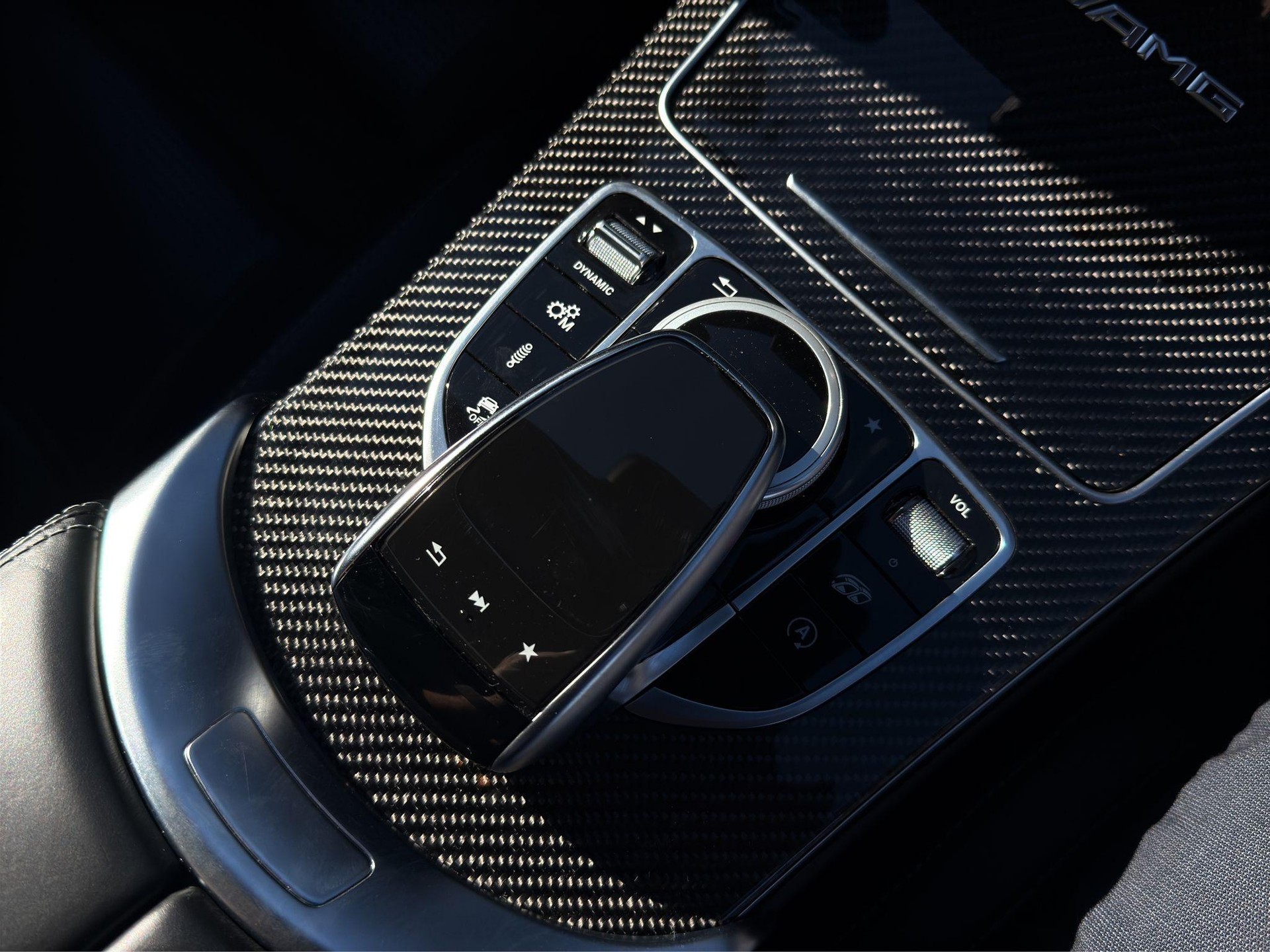 MERCEDES-BENZ C-Klasse W205 C 63 S AMG-image-13