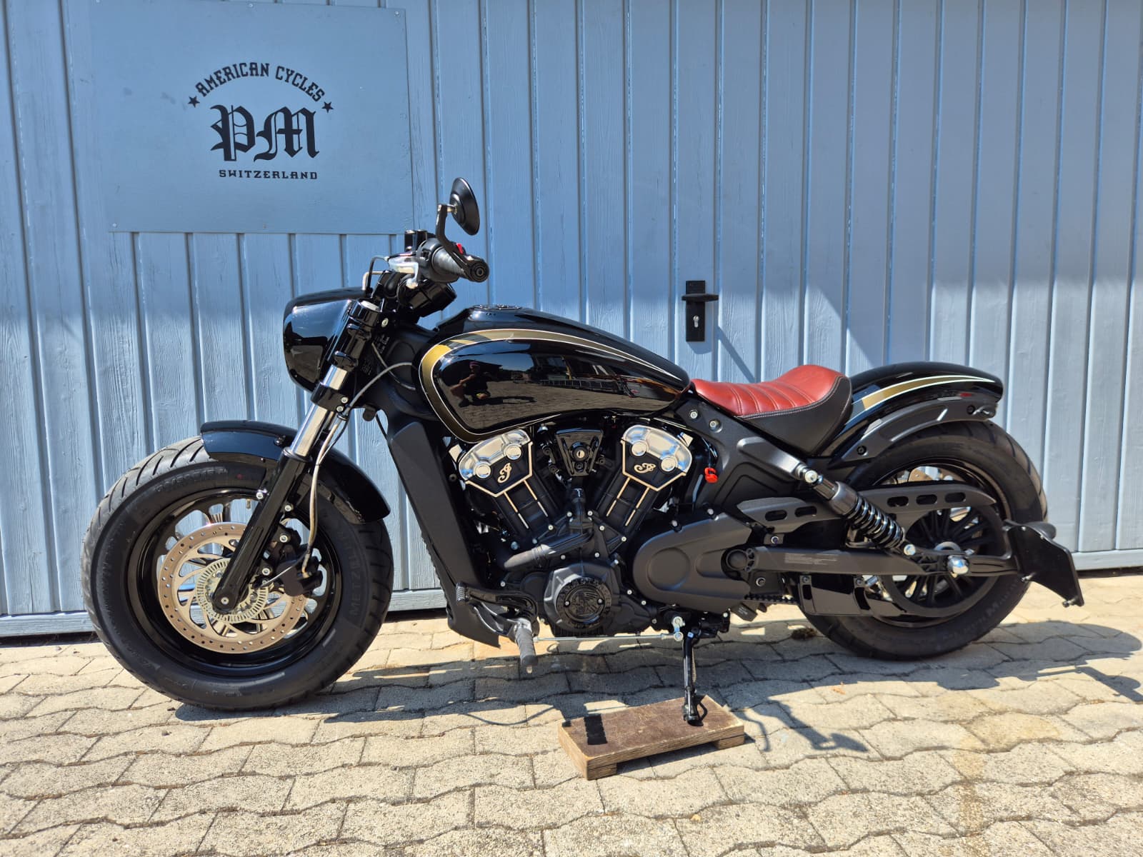 INDIAN Scout Bobber ABS-image-1