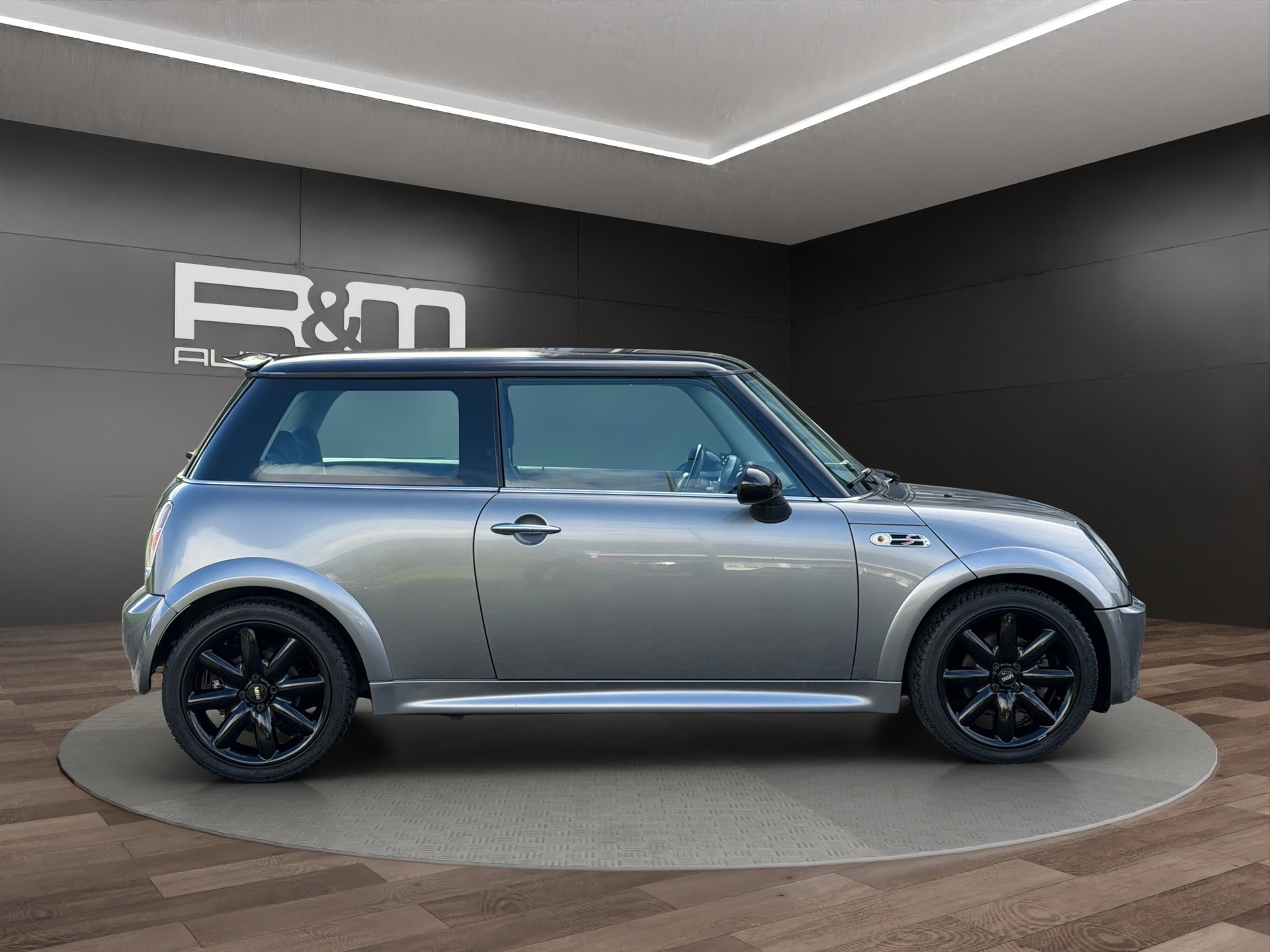 MINI Mini Cooper S-image-2