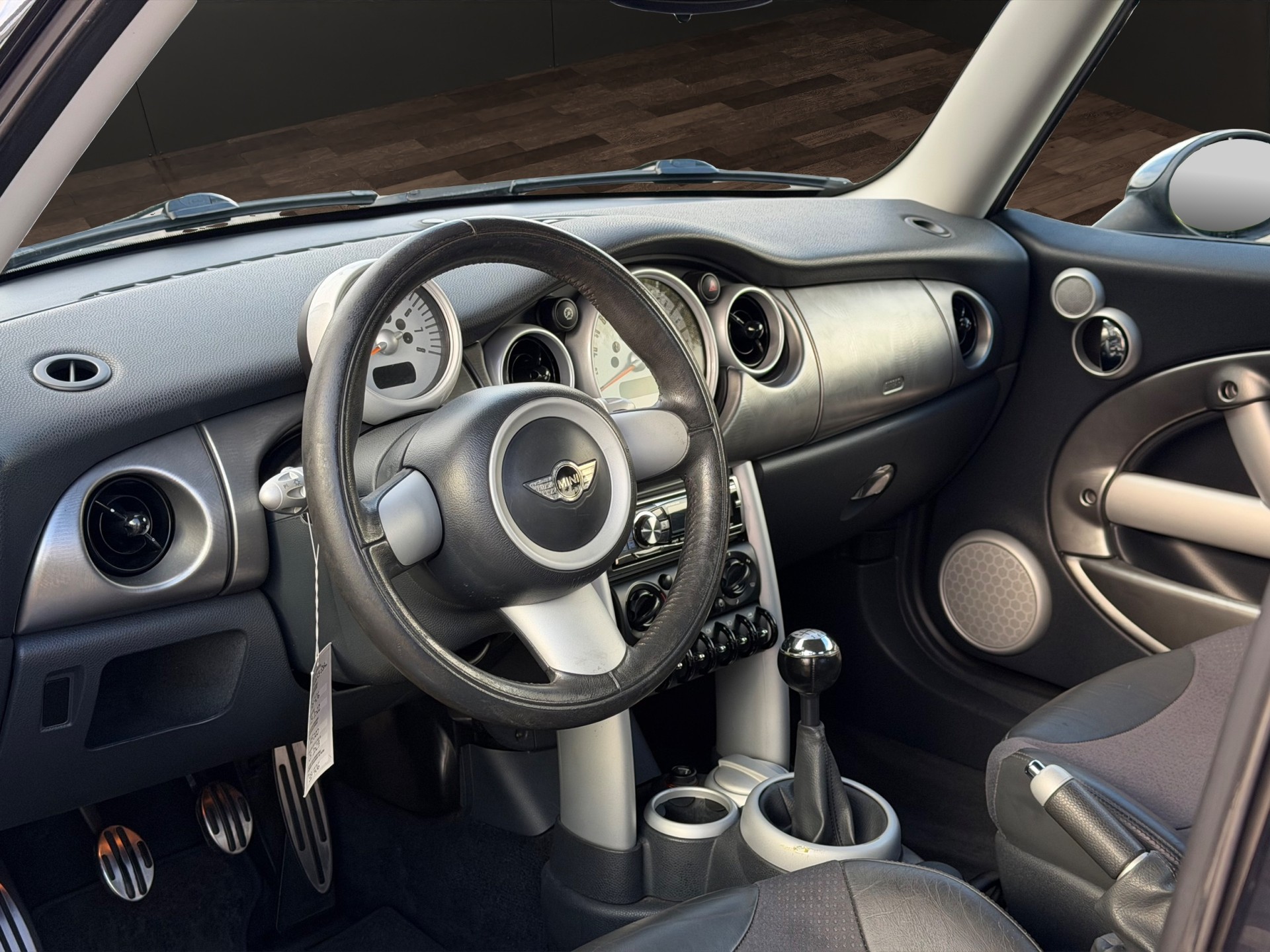 MINI Mini Cooper S-image-14