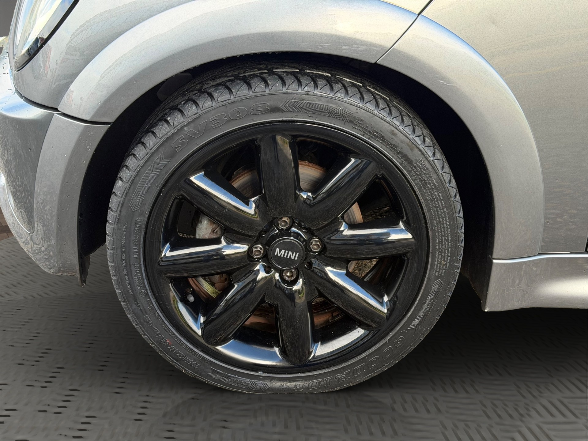 MINI Mini Cooper S-image-20
