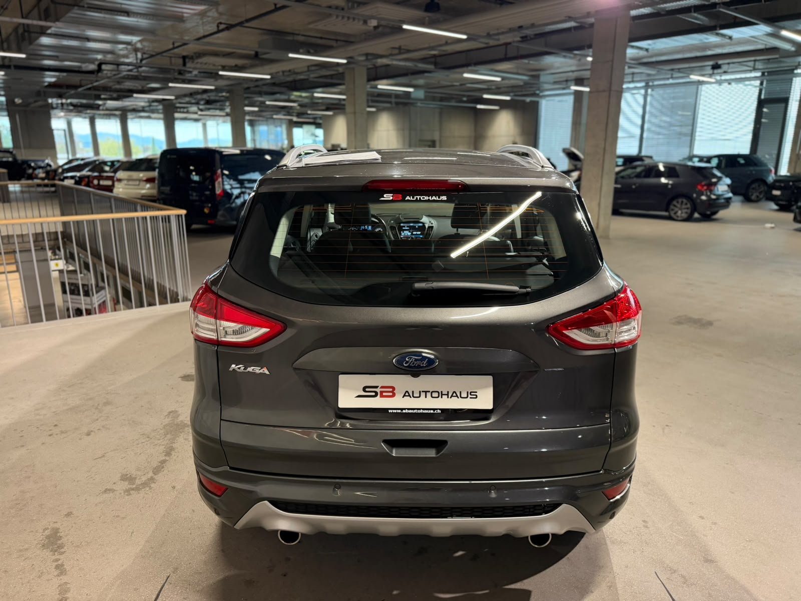 FORD Kuga 2.0 TDCi Titanium S 4WD PowerShift-image-13
