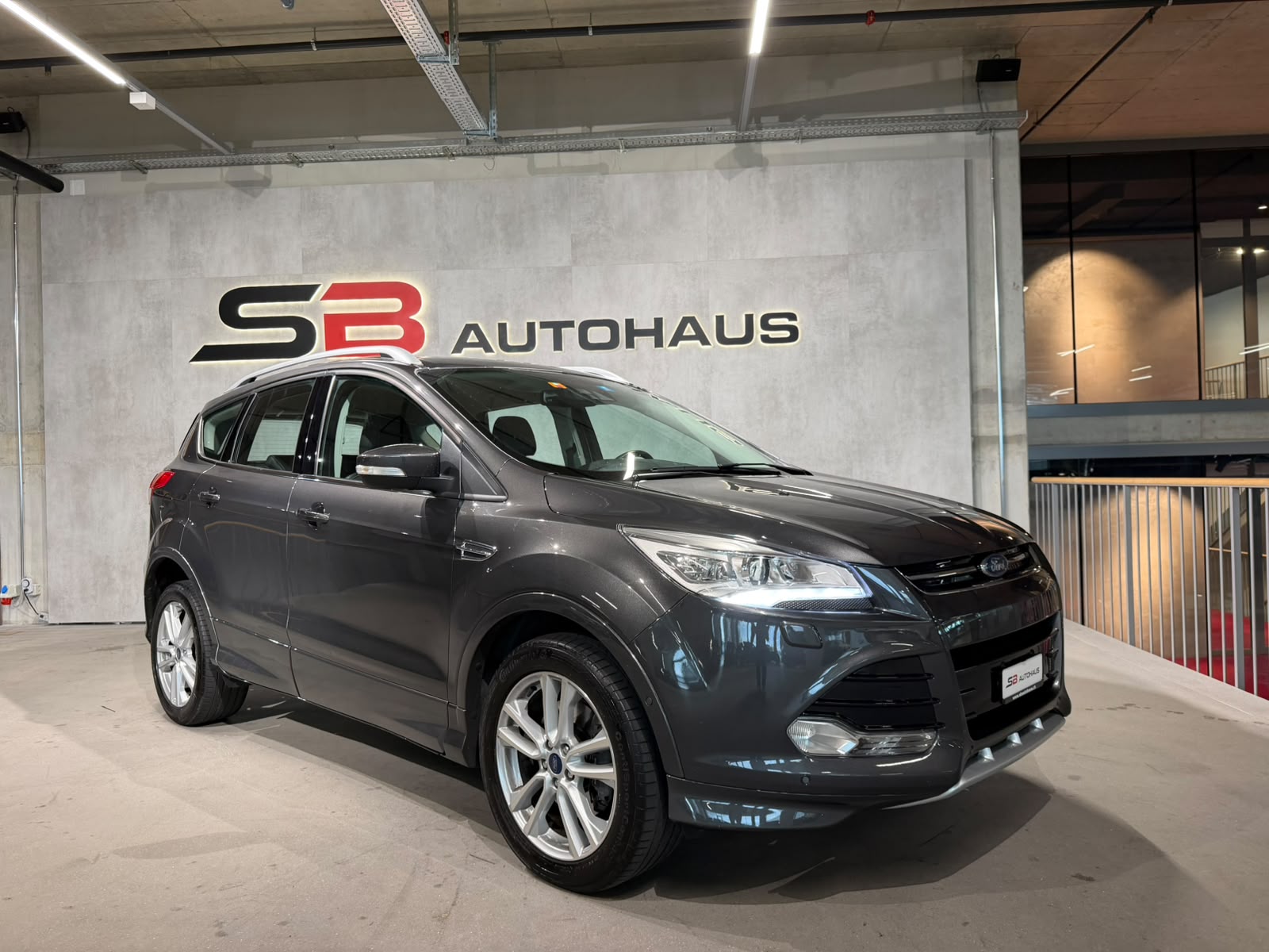 FORD Kuga 2.0 TDCi Titanium S 4WD PowerShift-image-4