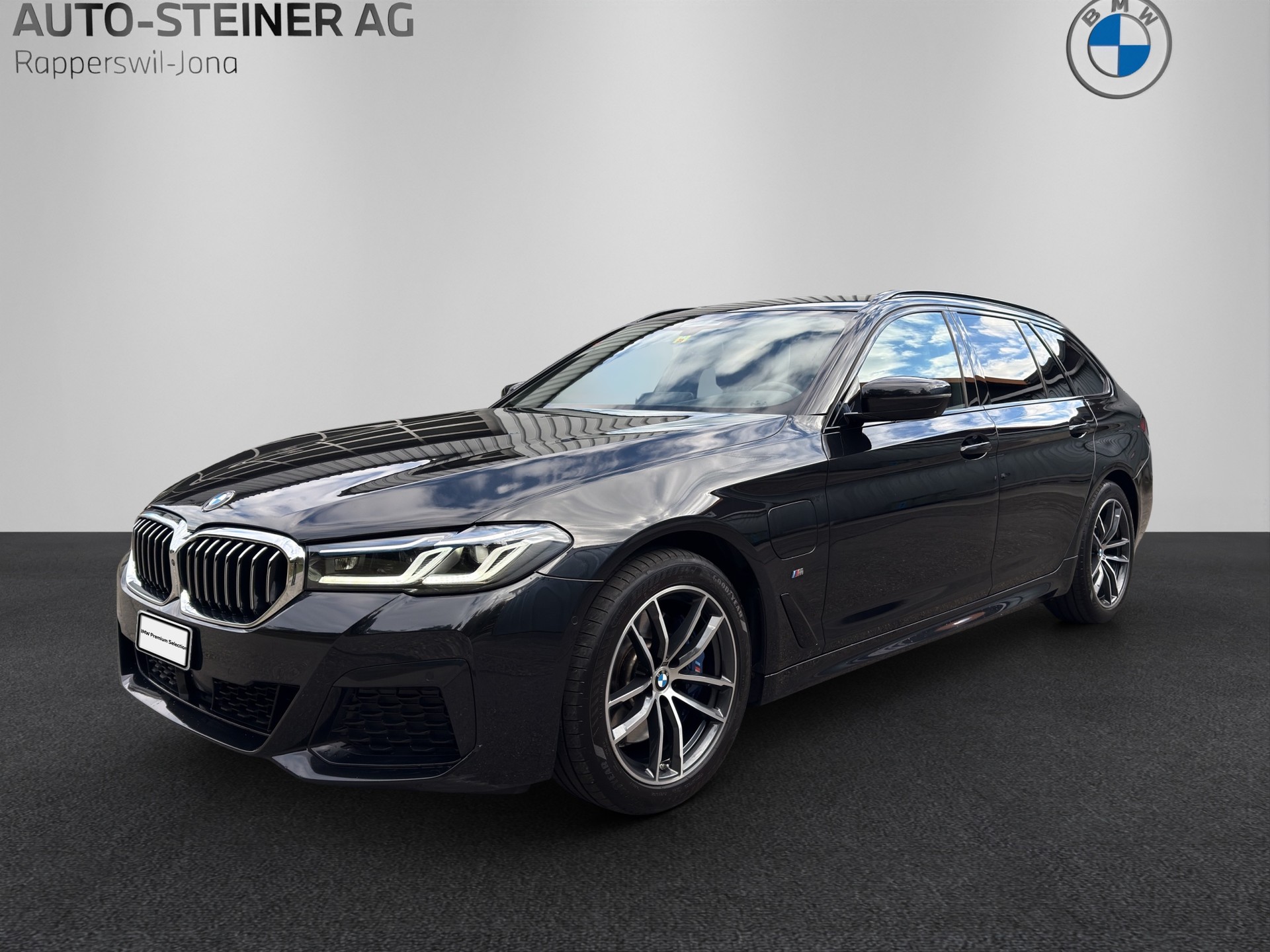 BMW 530e xDrive Touring M Sport Steptronic