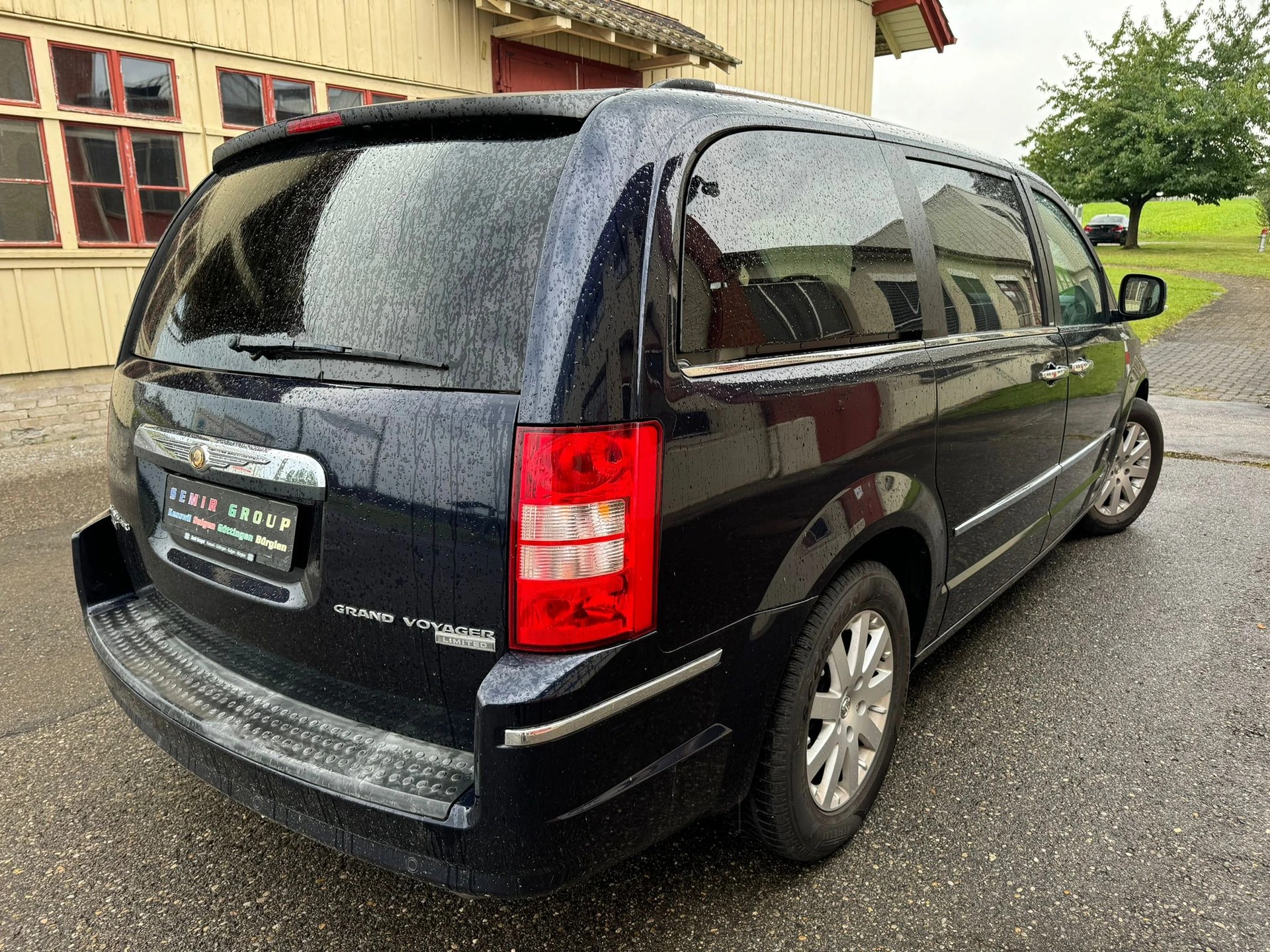 CHRYSLER Grand Voyager 2.8 CRD Limited Automatic-image-8
