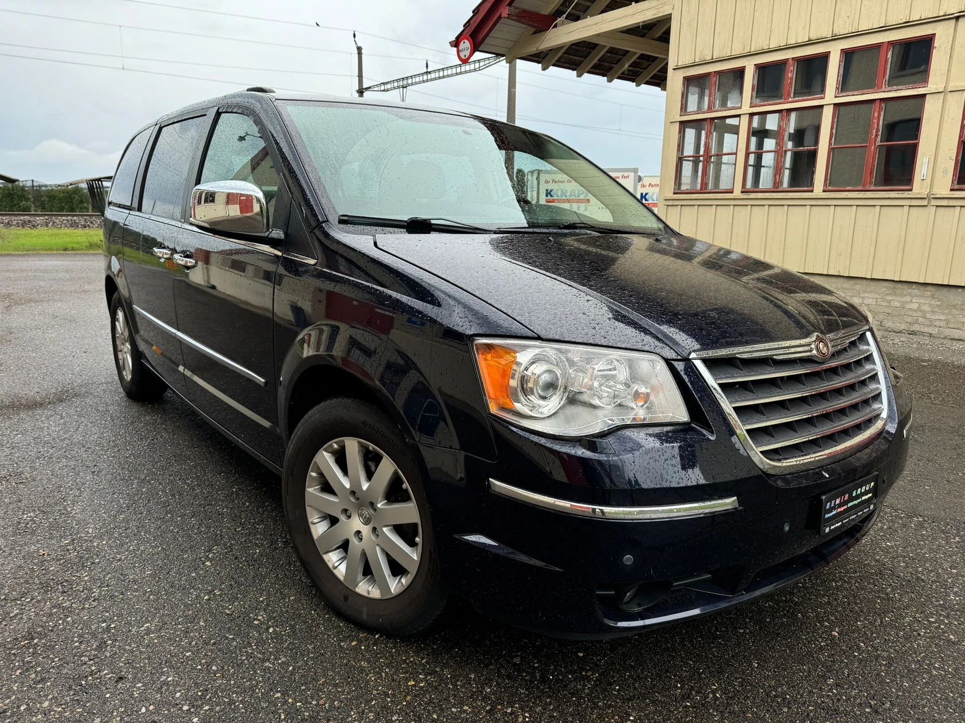 CHRYSLER Grand Voyager 2.8 CRD Limited Automatic-image-2