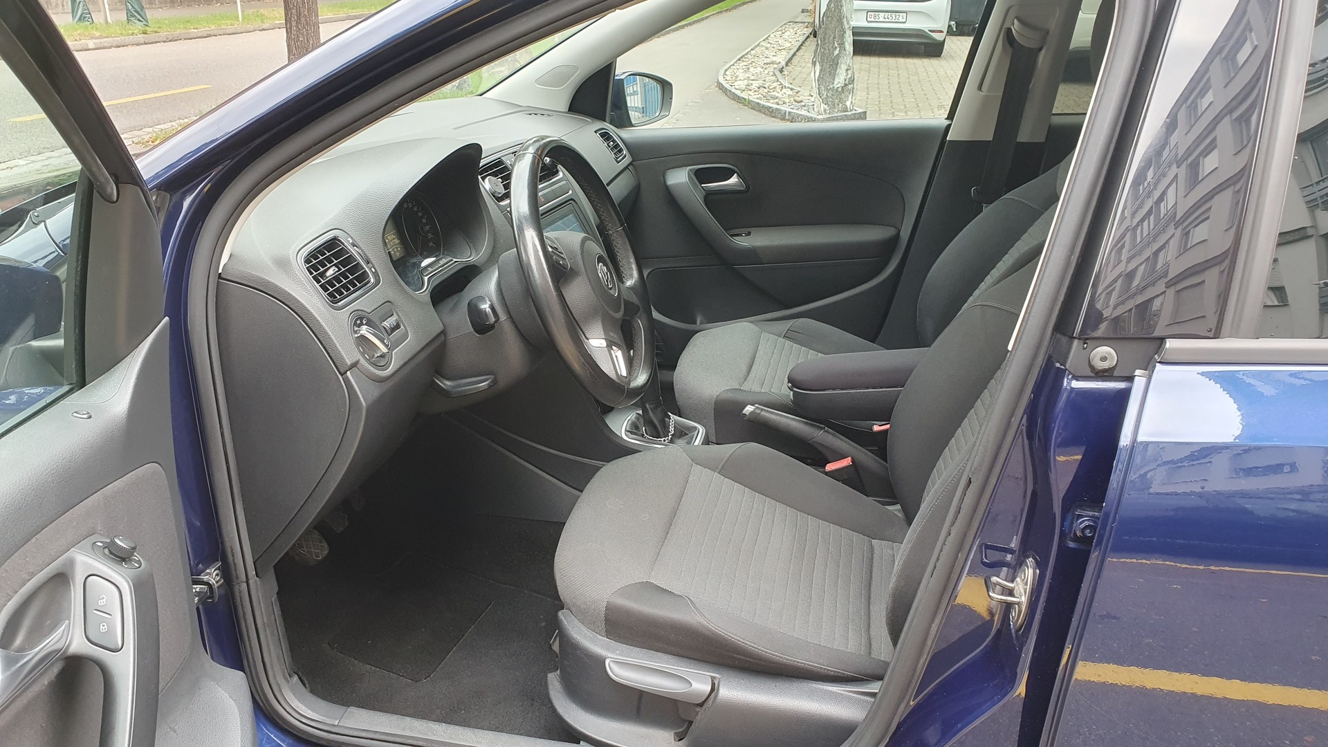 VW 1.4 Trendline-image-3