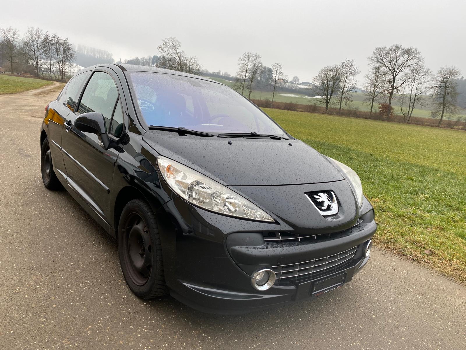 PEUGEOT 207 1.6 16V XS Premium-image-8