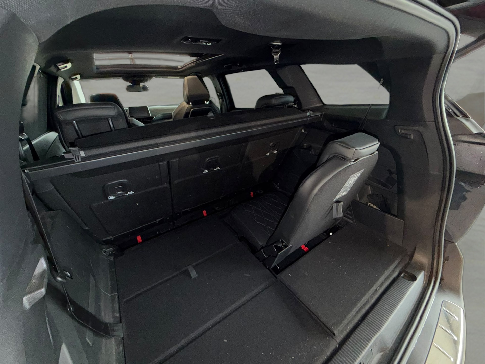 PEUGEOT 5008 2.0 BlueHDi GT EAT 7 places-image-5