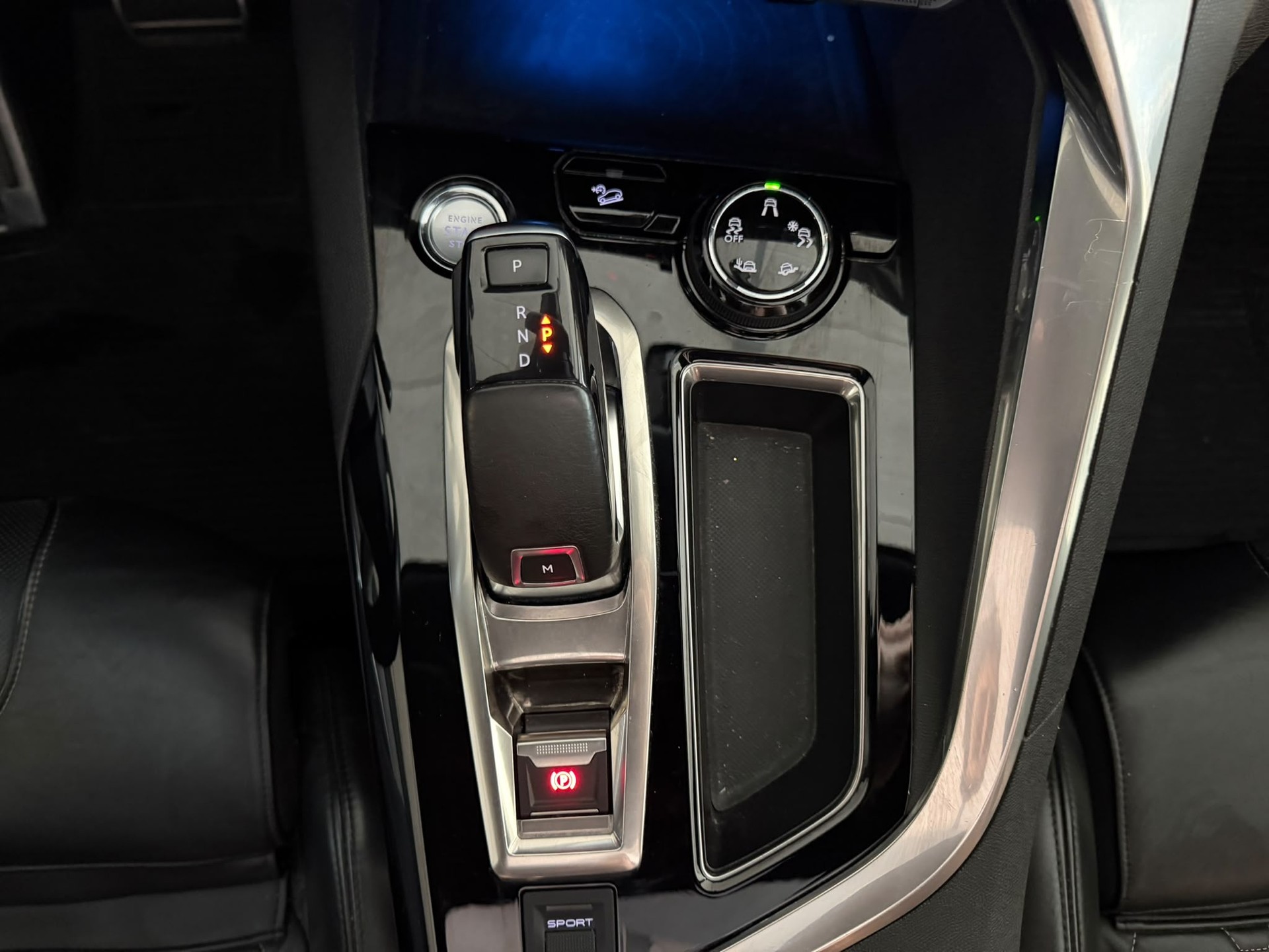 PEUGEOT 5008 2.0 BlueHDi GT EAT 7 places-image-20