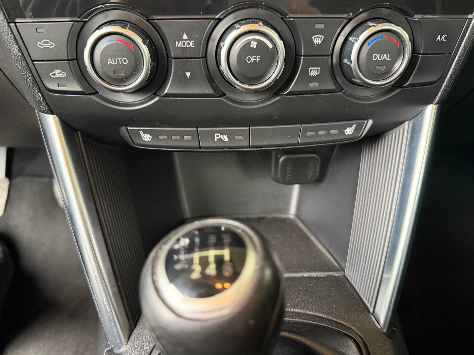 MAZDA CX-5 2.0 Ambition FWD-image-13