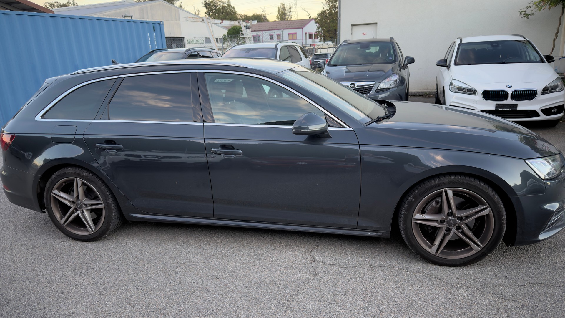 AUDI A4 Avant 3.0 TDI Sport quattro S-tronic-image-4