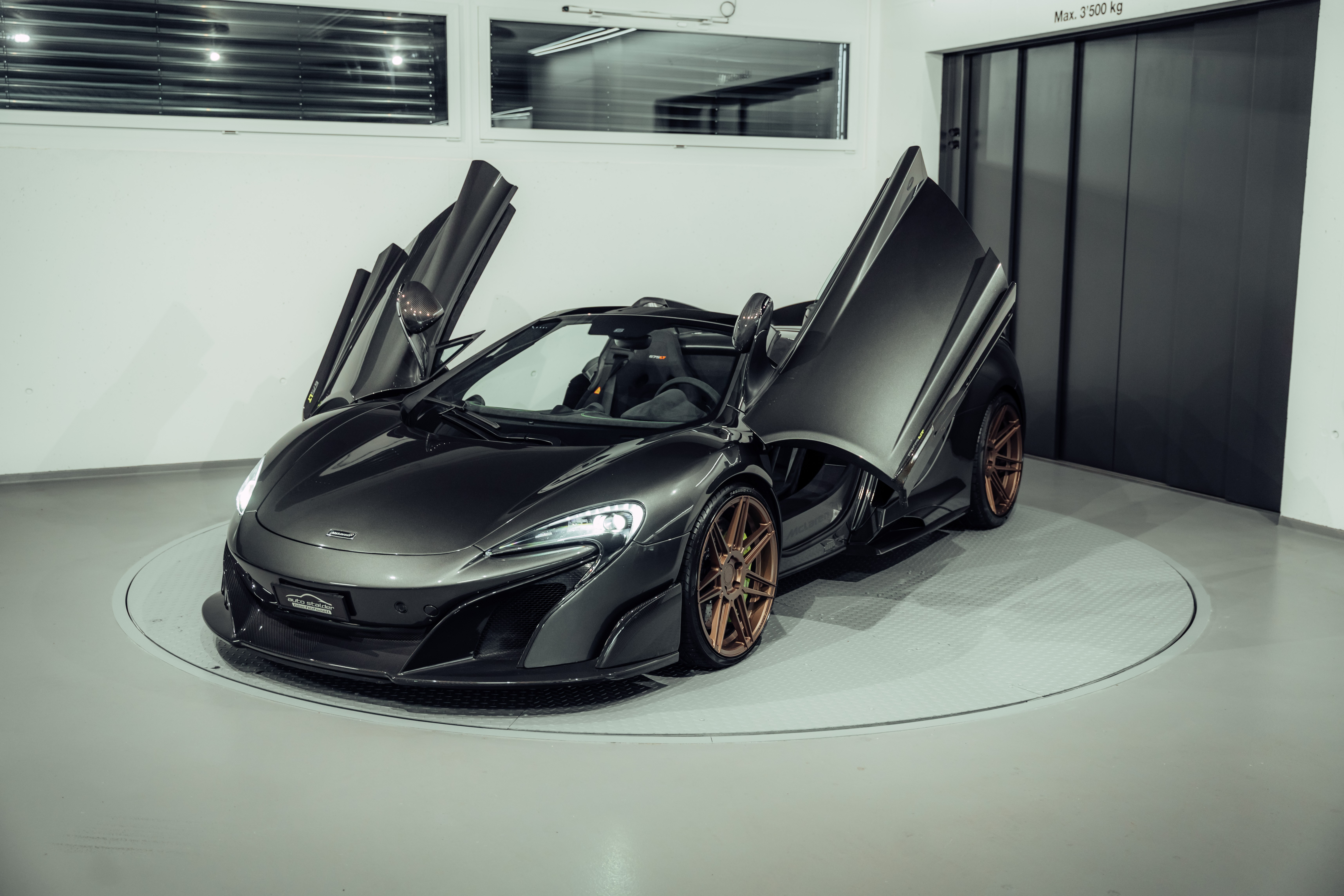McLaren 675LT Spider 3.8 V8 SSG