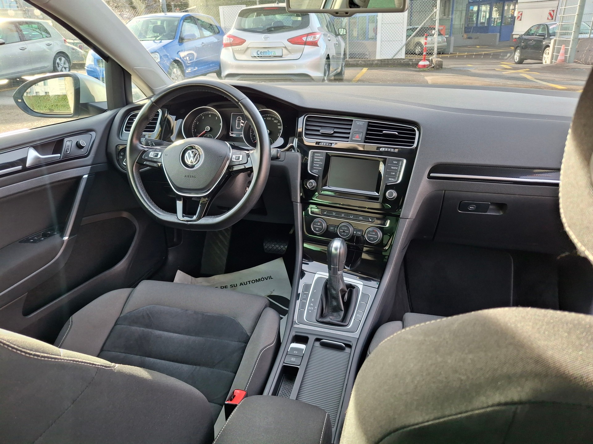 VW Golf 1.4 TSI Cup DSG-image-27