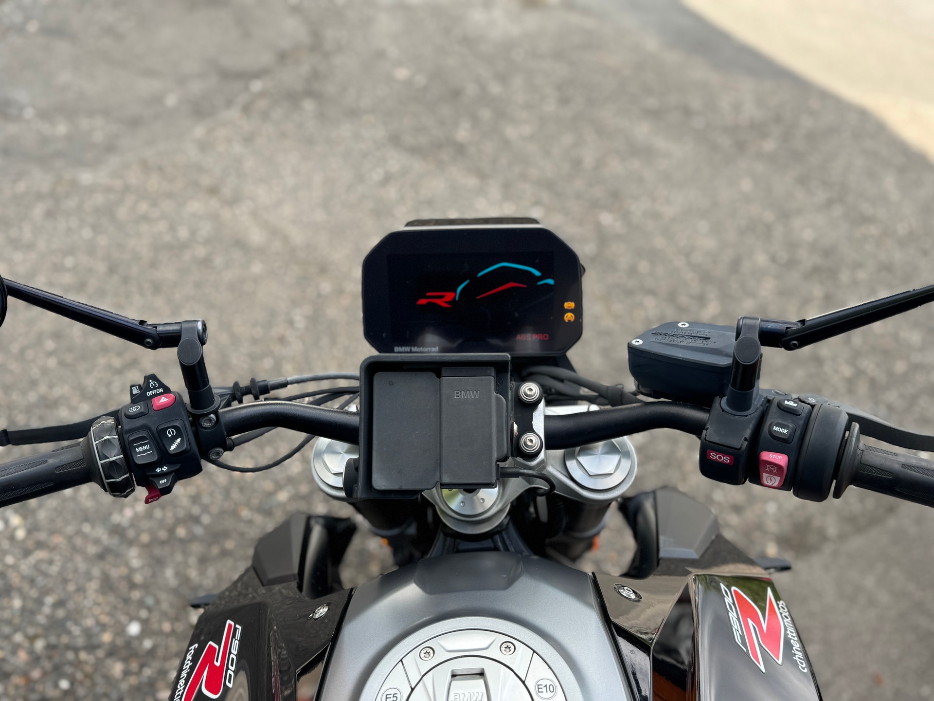 BMW F 900 R ABS-image-6