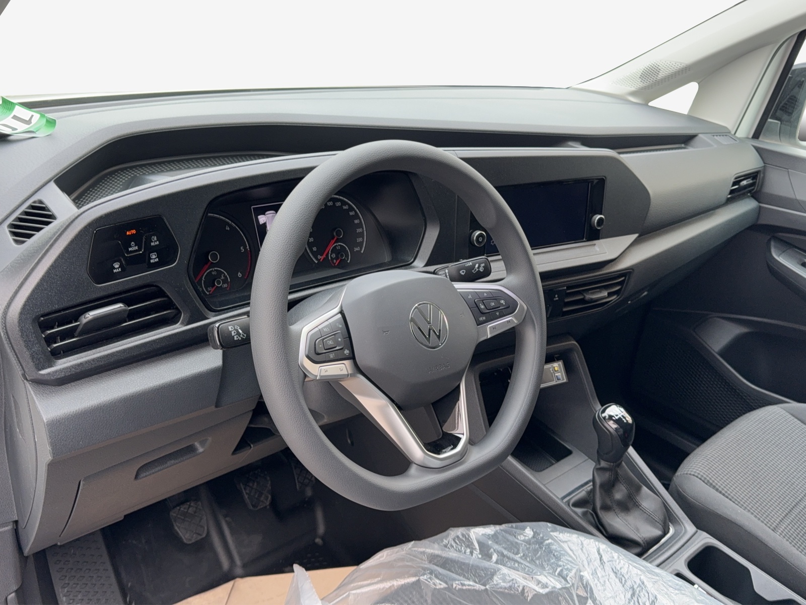 VW Caddy Cargo 2.0TDI Maxi 4Motion-image-6