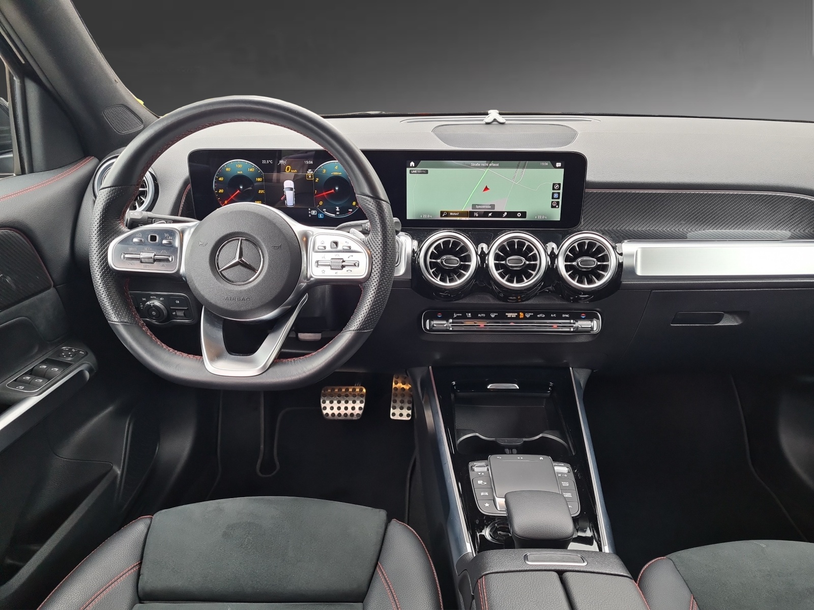 MERCEDES-BENZ GLB 250 4Matic AMG Line 8G-Tronic-image-7