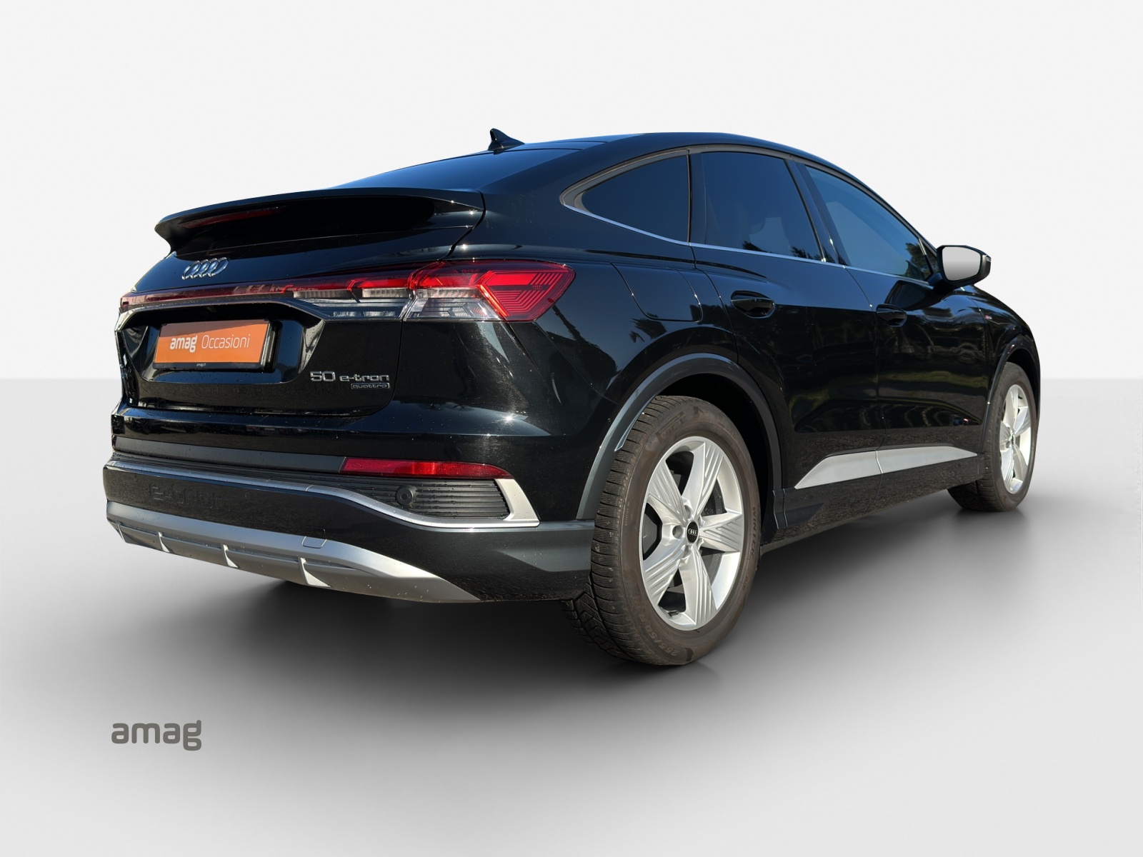 AUDI Q4 Sportback e-tron 50 quattro-image-5