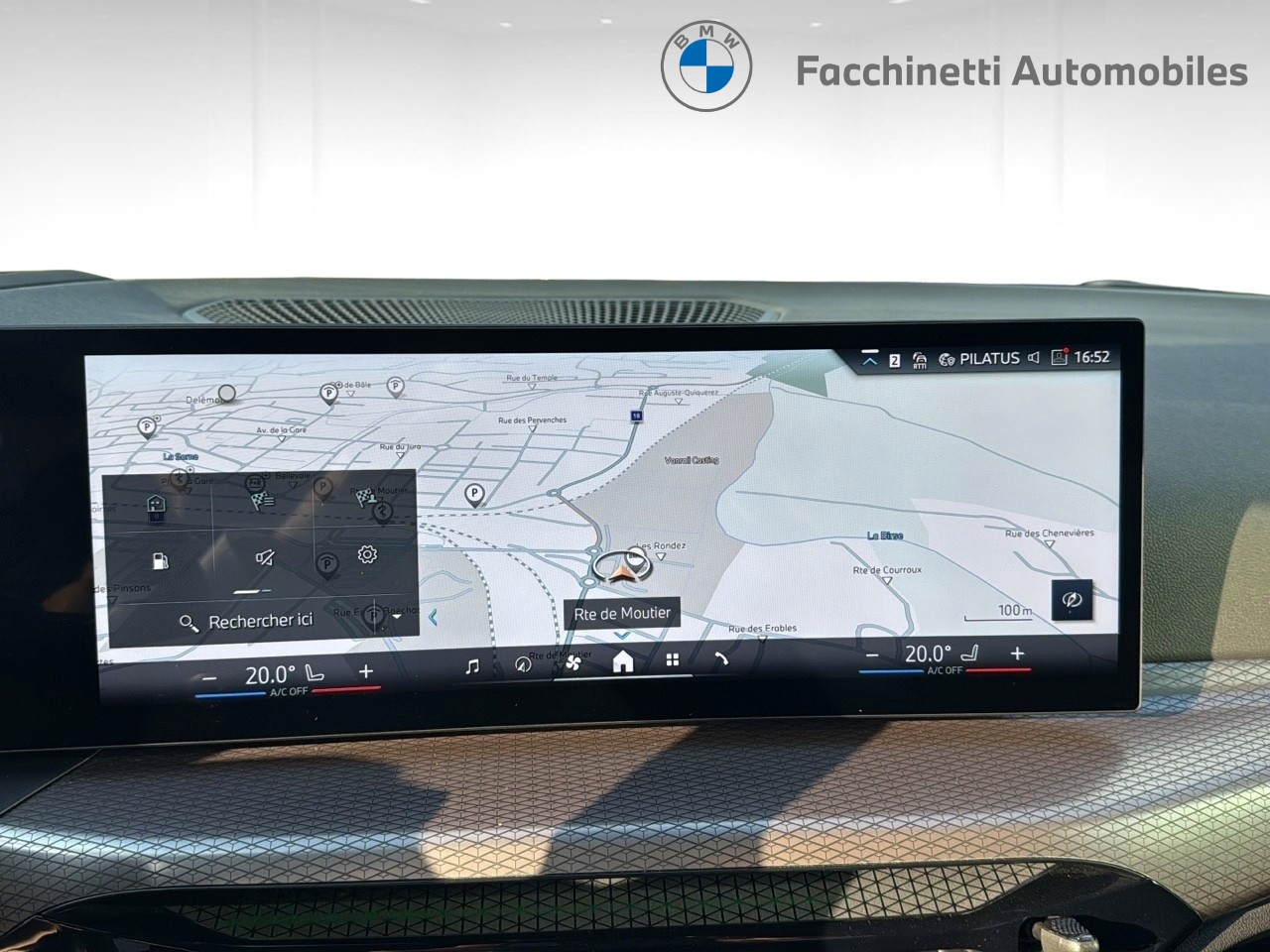 BMW 330d xDrive 48V Touring Steptronic M Sport-image-17