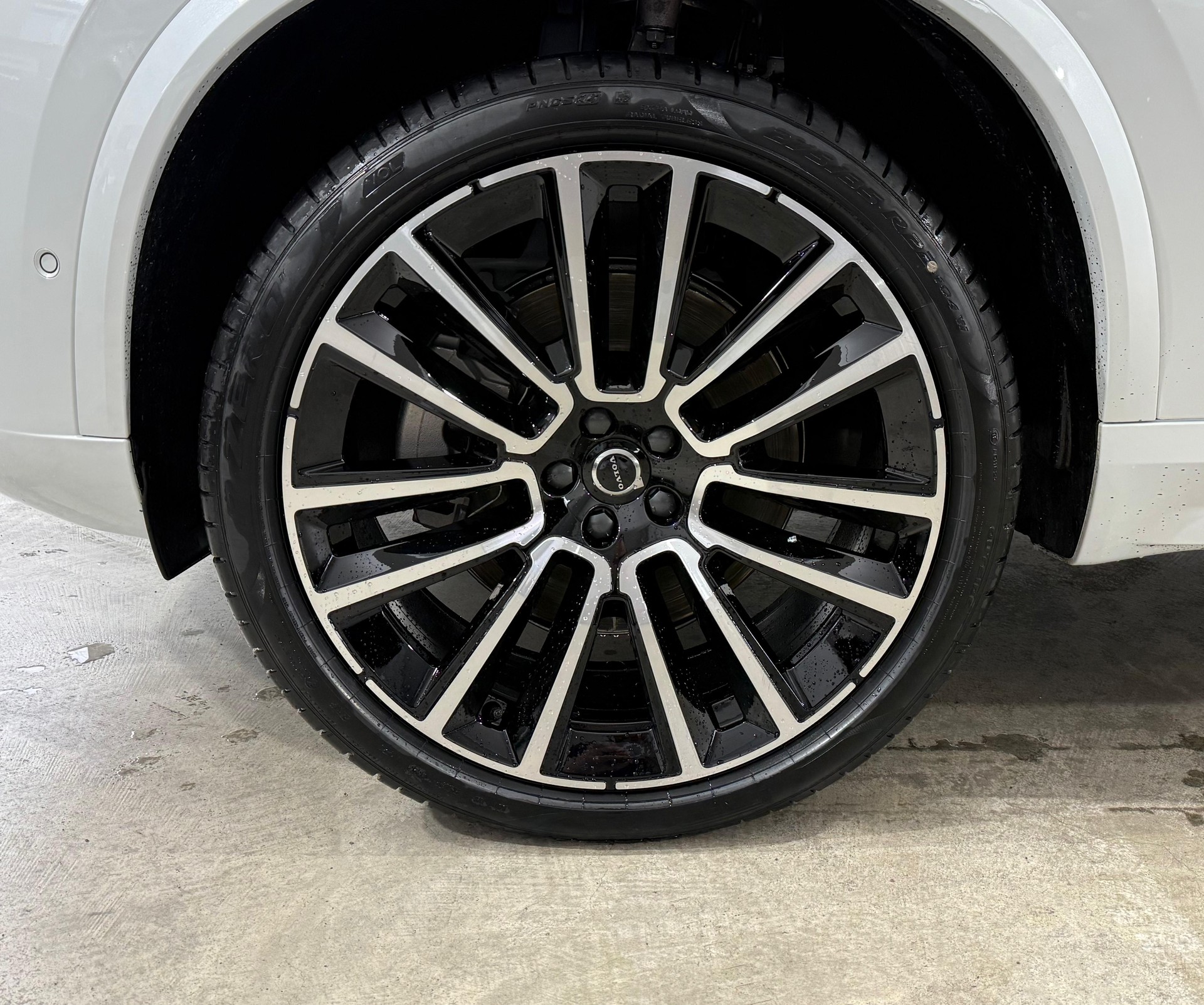 VOLVO XC90 2.0 T8 TE Black Edition e-image-7