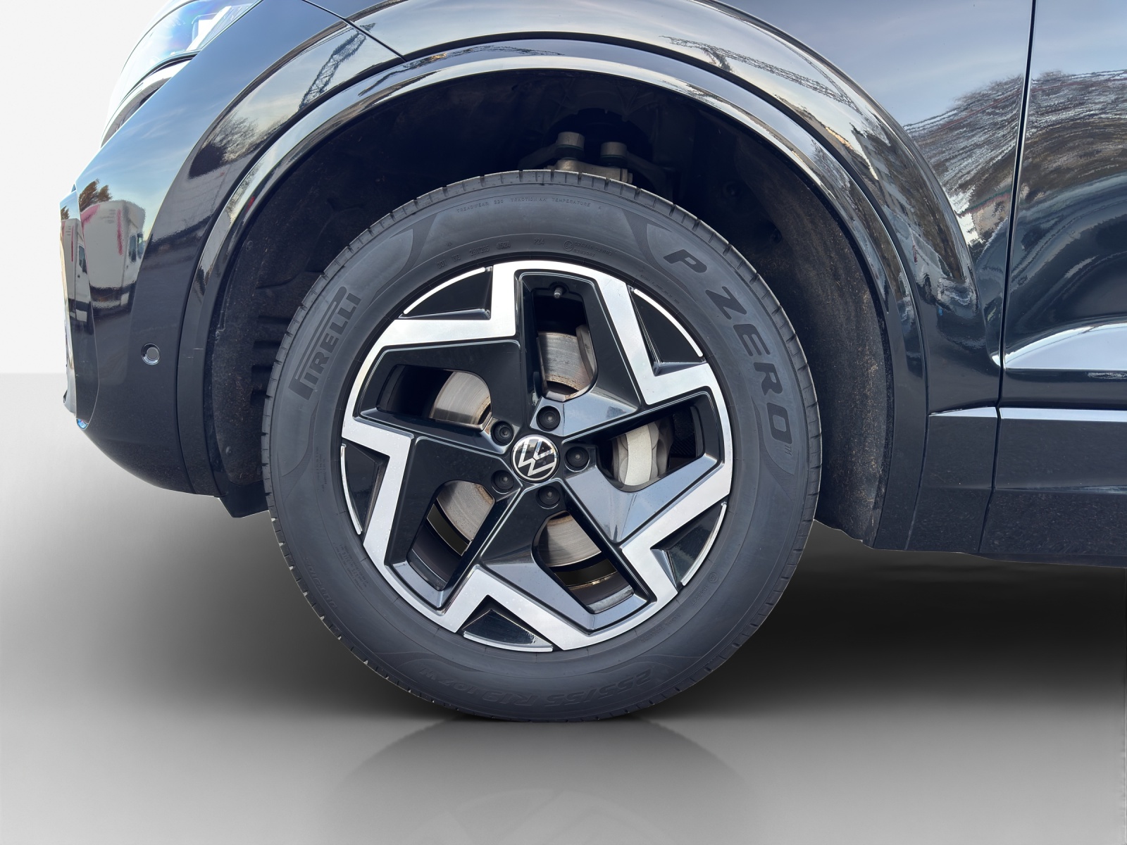 VW Touareg 3.0 TDI R-Line Tiptronic-image-14