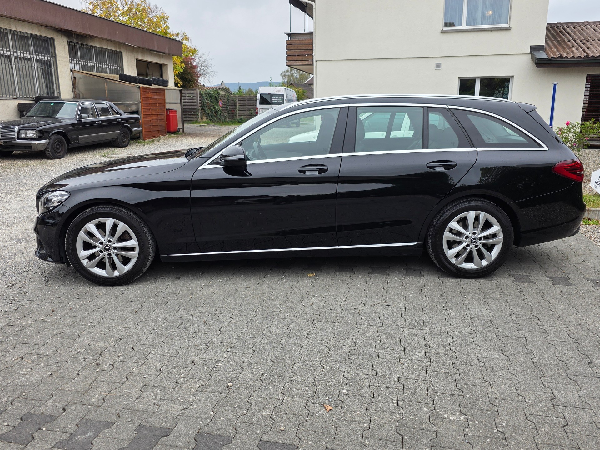 MERCEDES-BENZ C 200 Avantgarde 9G-Tronic-image-8