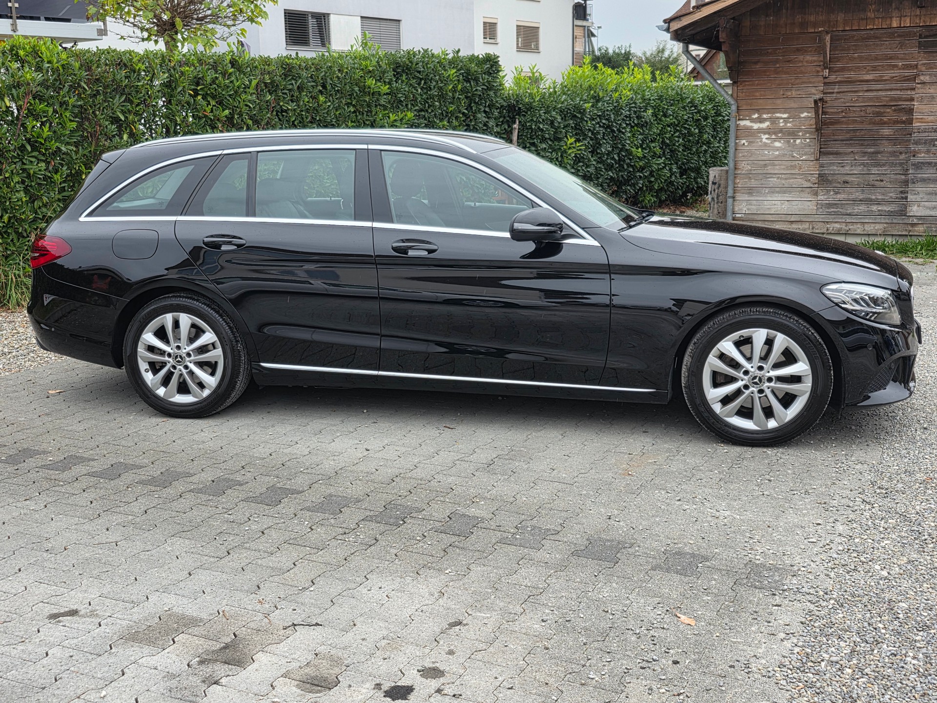 MERCEDES-BENZ C 200 Avantgarde 9G-Tronic-image-4