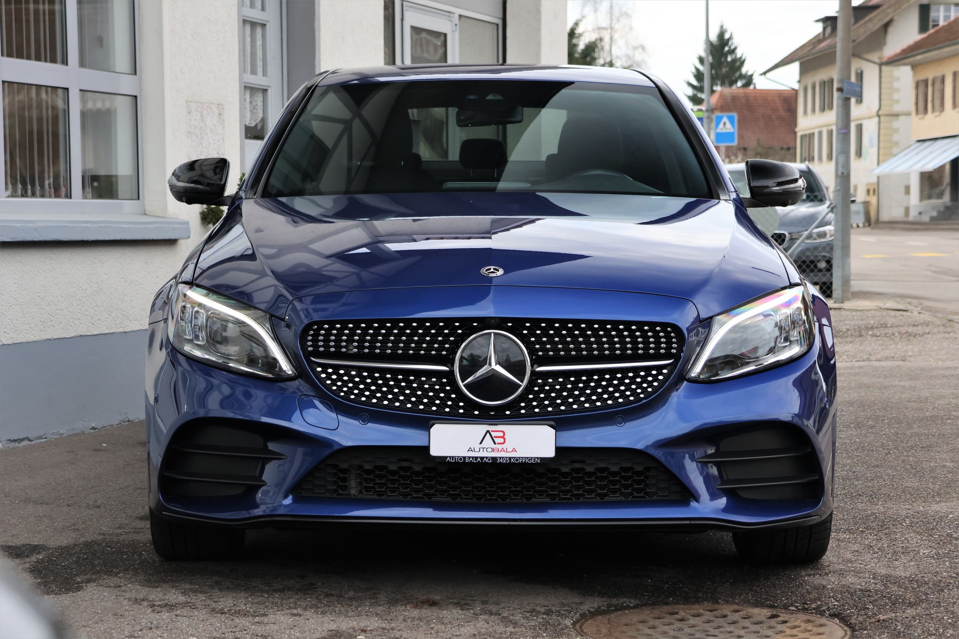 MERCEDES-BENZ C 220 d Swiss Star AMG Line 4Matic 9G-Tronic (CH)-image-1