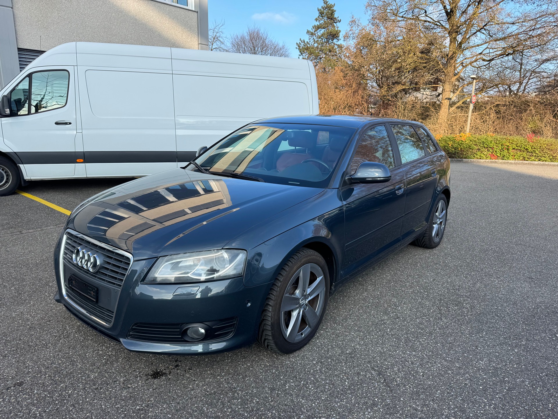 AUDI A3 Sportback 2.0 TFSI Ambiente quattro S-tronic-image-0