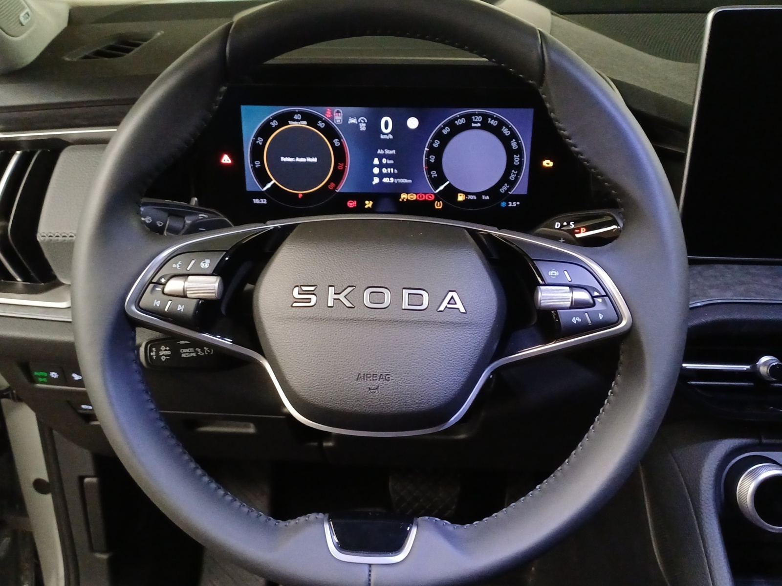 SKODA Kodiaq 1.5 TSI mHEV Selection-image-9