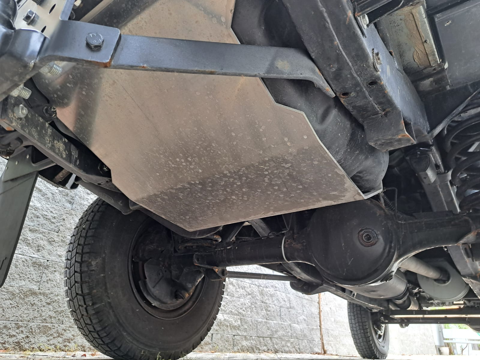 LAND ROVER Defender 110 SW 2.5 Td5-image-10