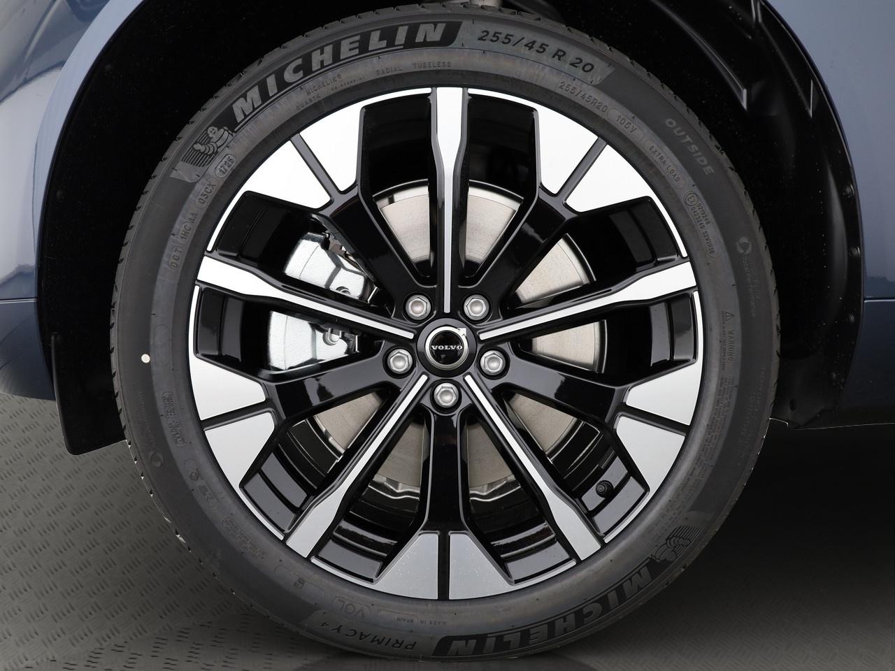 VOLVO XC60 2.0 T6 TE Plus Bright eAWD-image-5