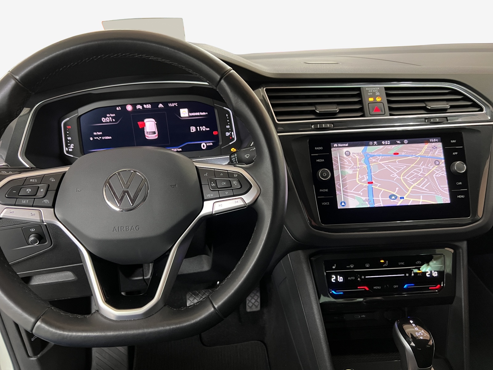 VW Tiguan 2.0 TDI SCR Elegance 4Motion DSG-image-8