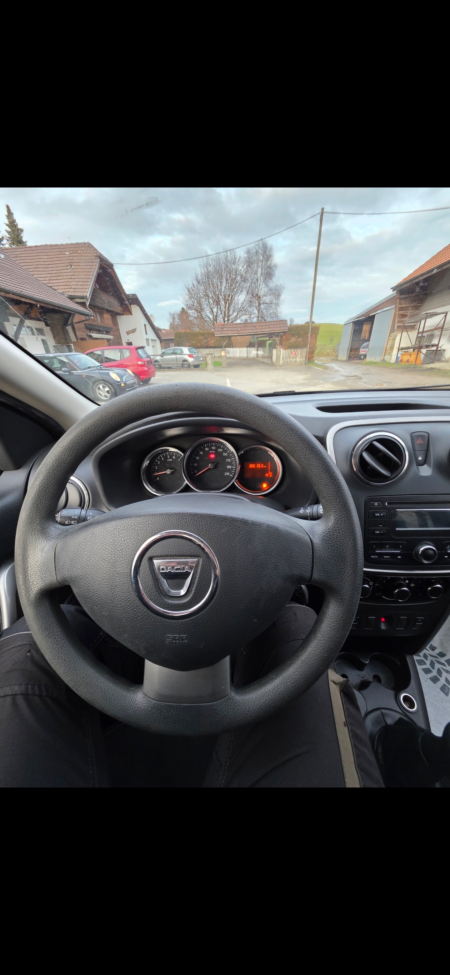 DACIA Logan MCV 0.9 Lauréate-image-7
