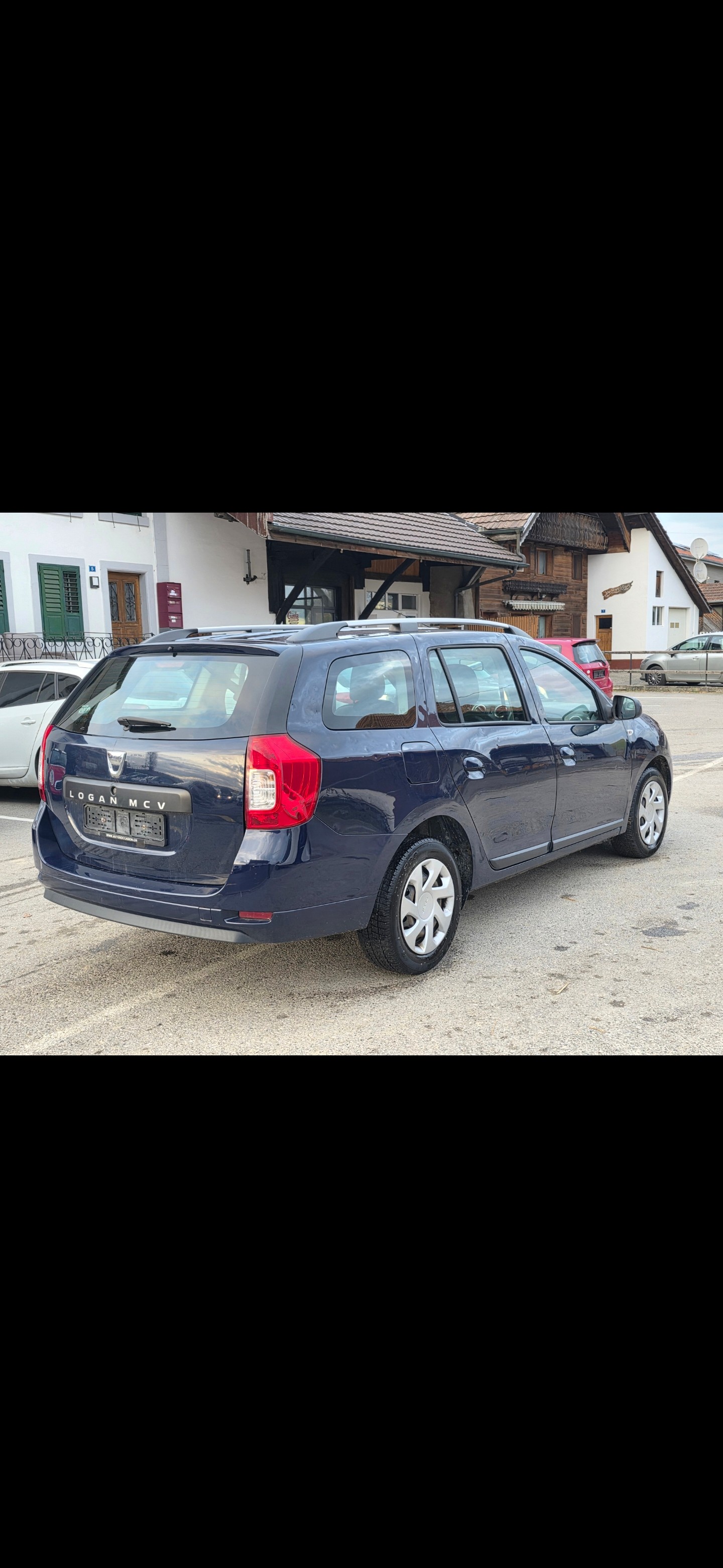 DACIA Logan MCV 0.9 Lauréate-image-2