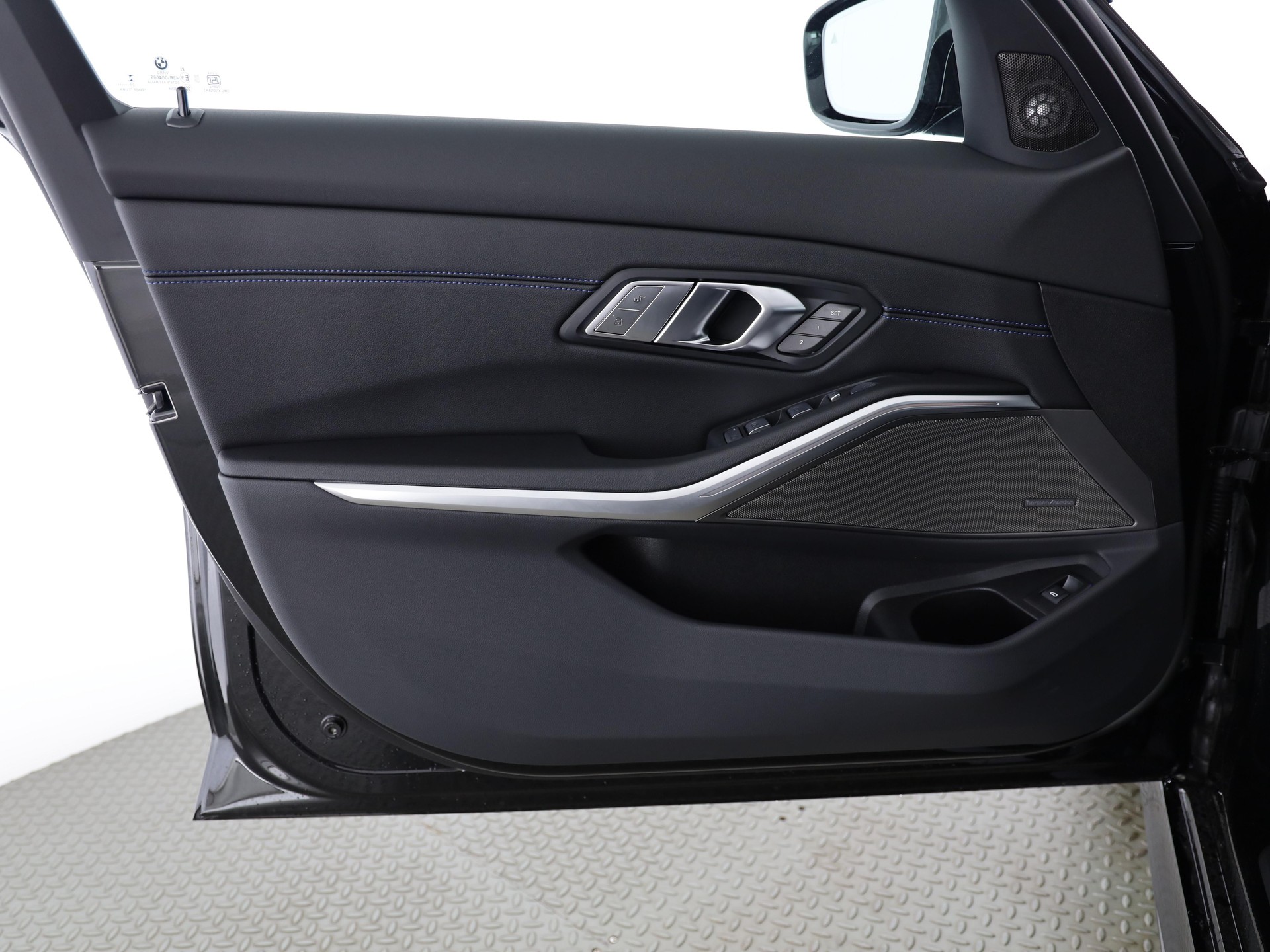 BMW M340d xDrive-image-8