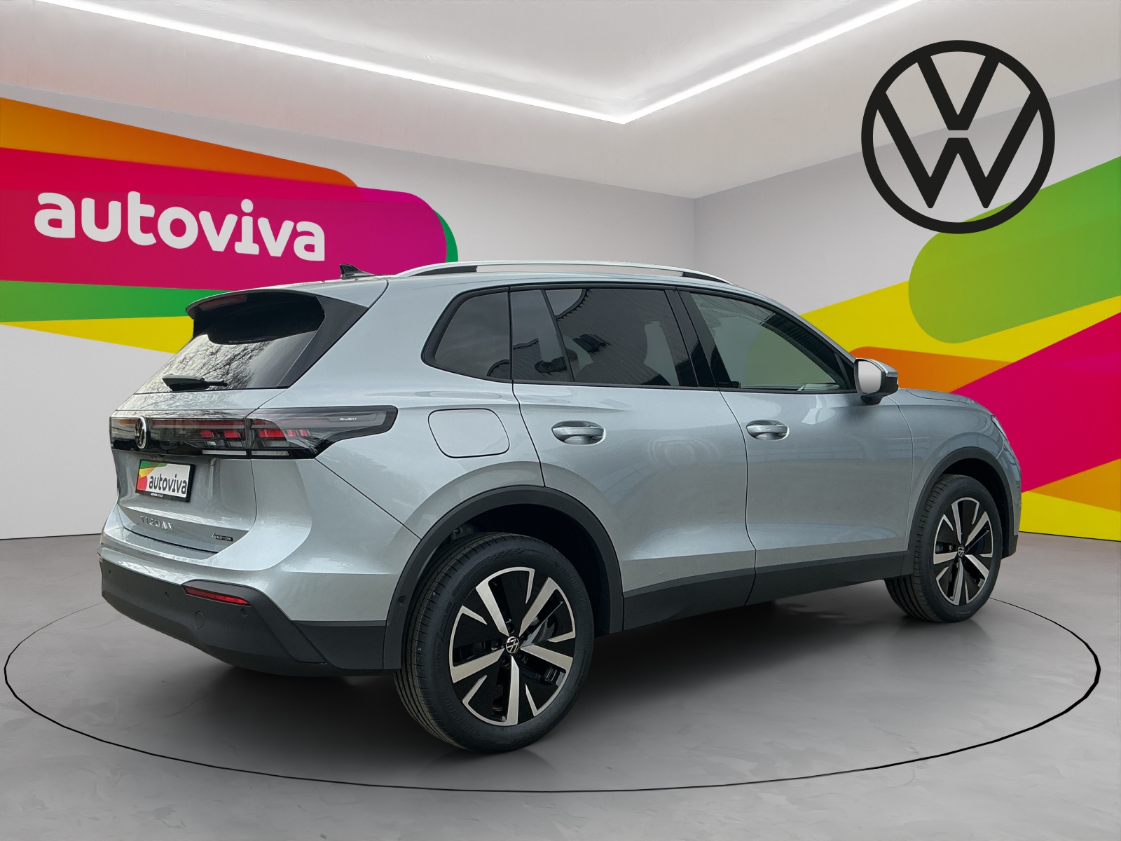 VW Tiguan 2.0 TSI DSG United 4Motion-image-2