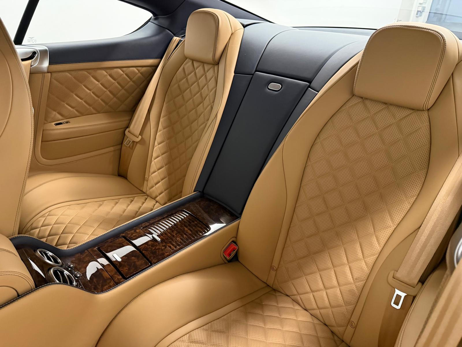 BENTLEY Continental GT 4.0 V8 S-image-12