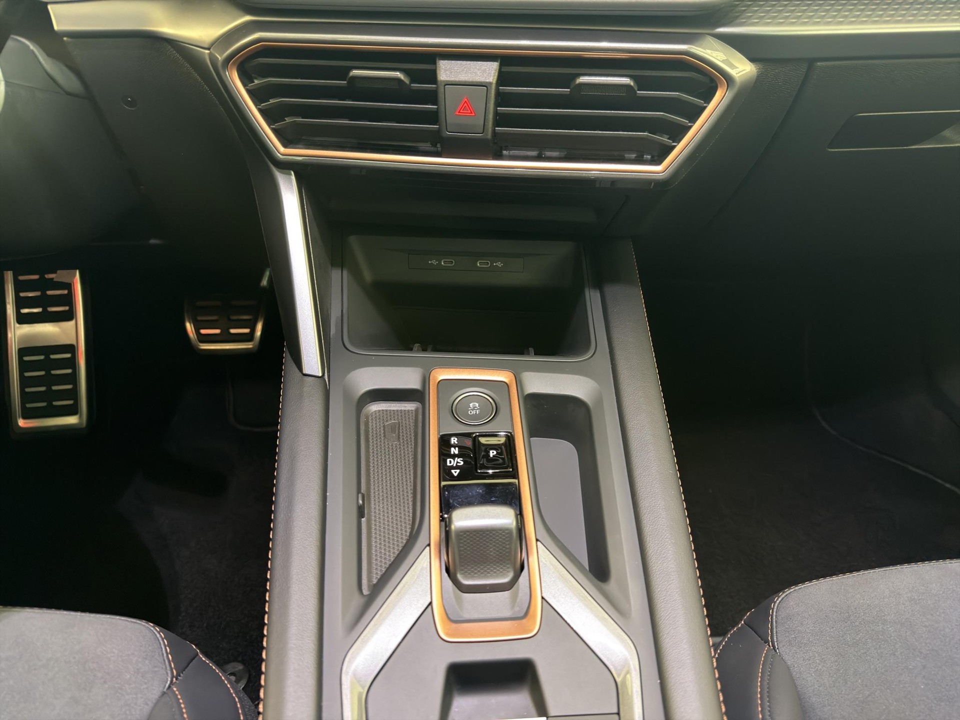 CUPRA Formentor 2.0 TSI VZ 4Drive DSG-image-15