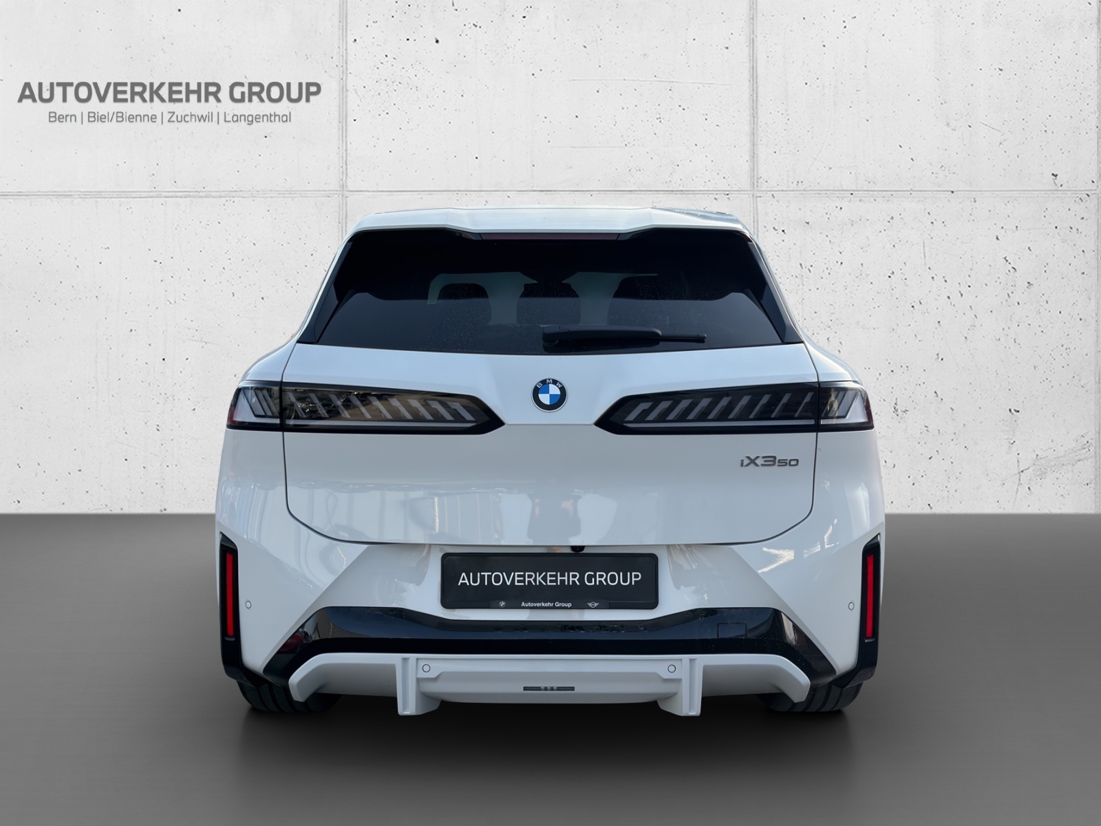 BMW iX3 50 xDrive M Sport-image-3