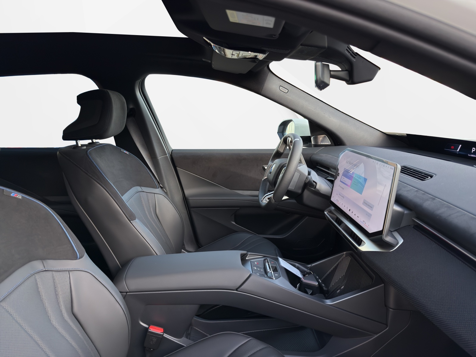 BMW iX3 50 xDrive M Sport-image-17
