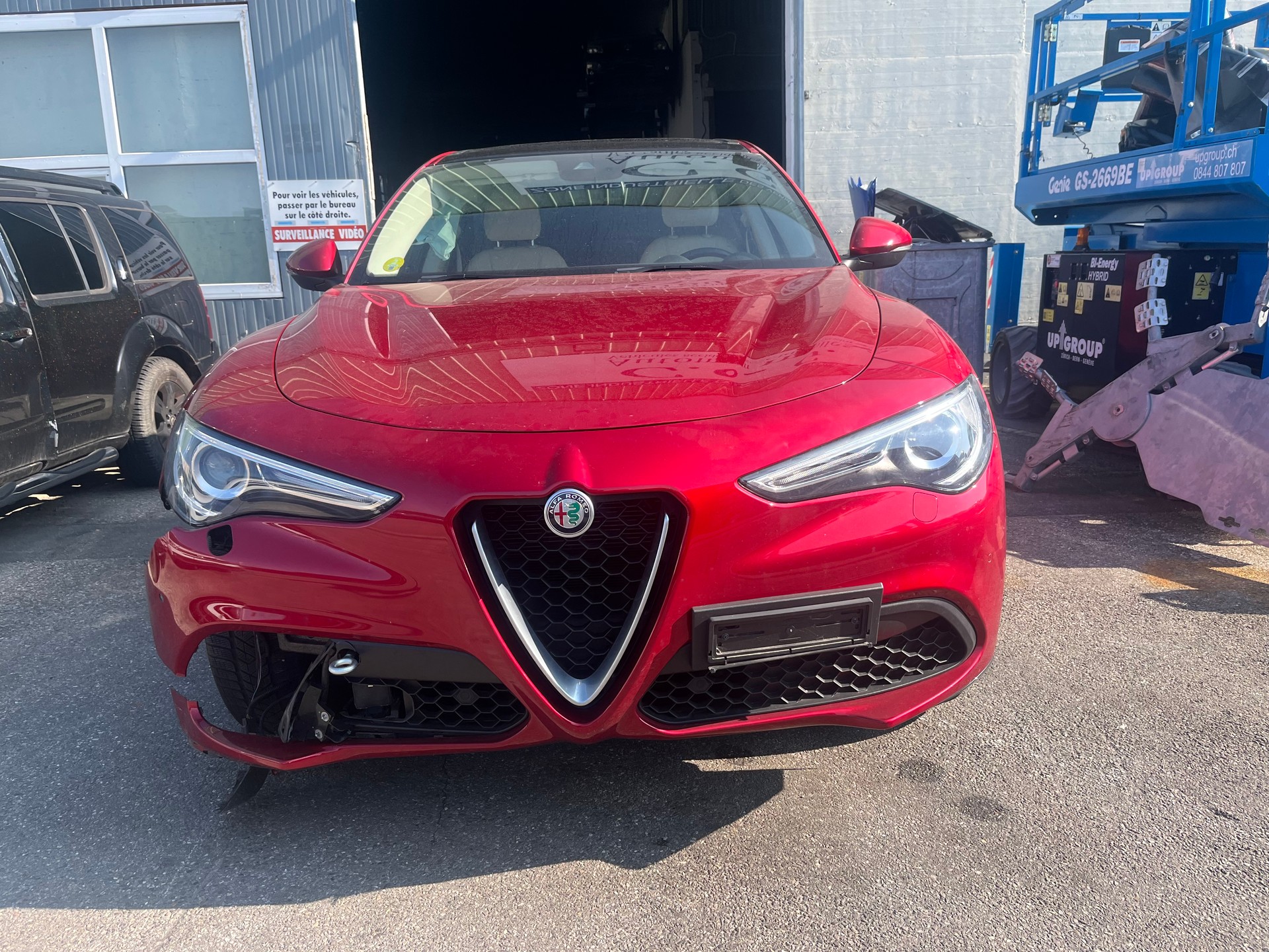 ALFA ROMEO Stelvio 2.2 JTDM TI Q4 Automatic-image-2