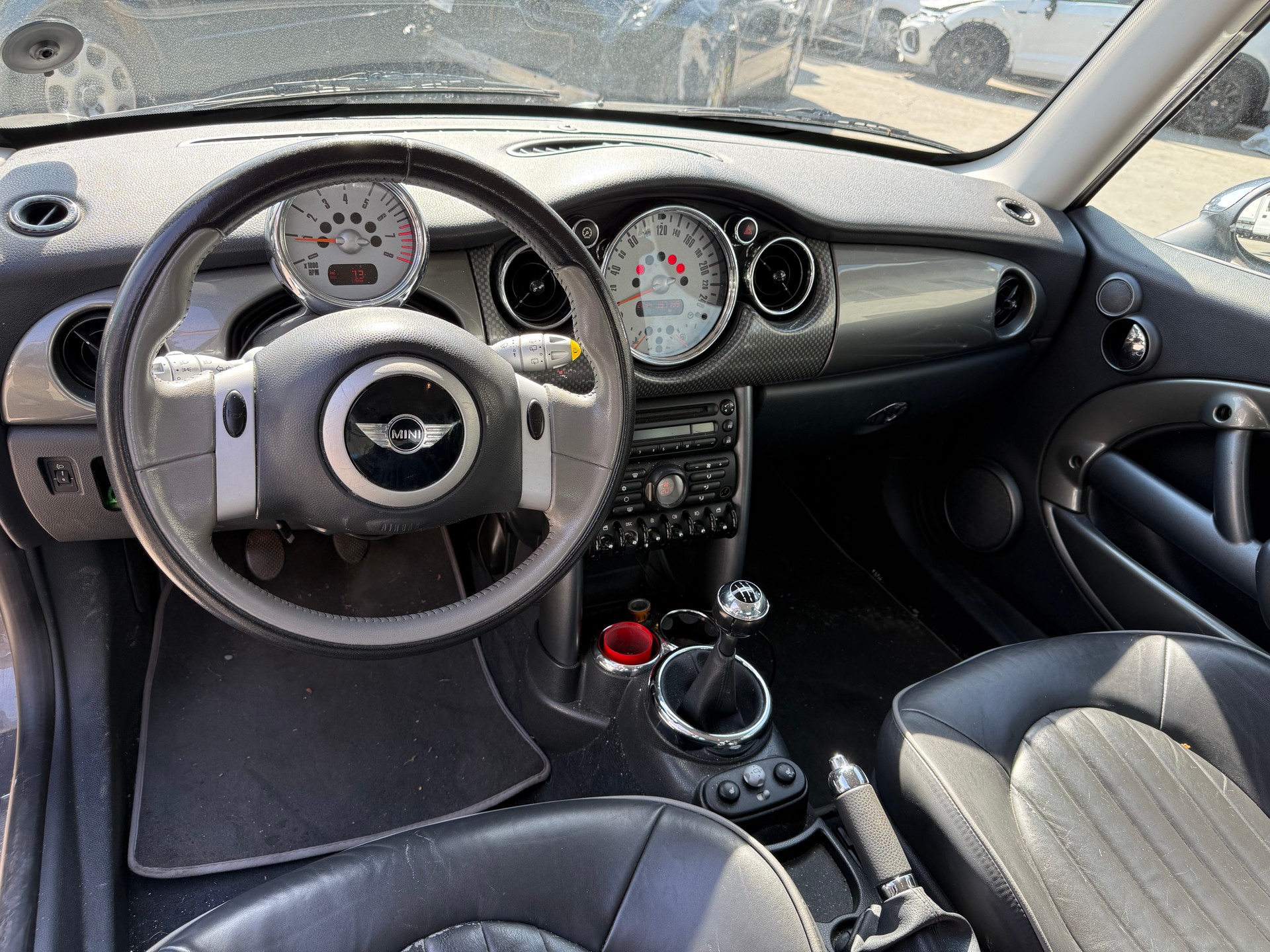 MINI Cooper-image-10