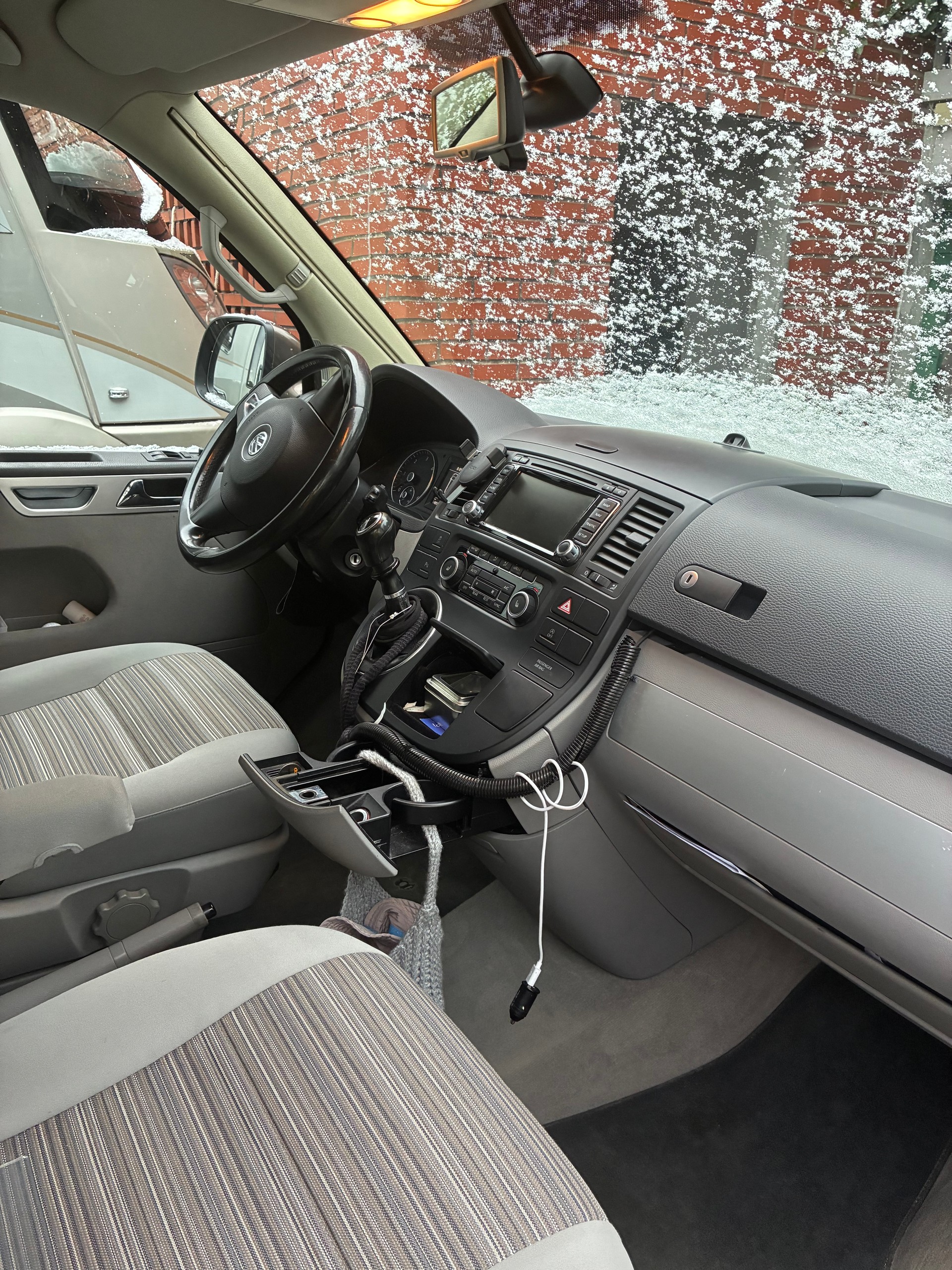 VW T5 California Confortline 4 x 4-image-2