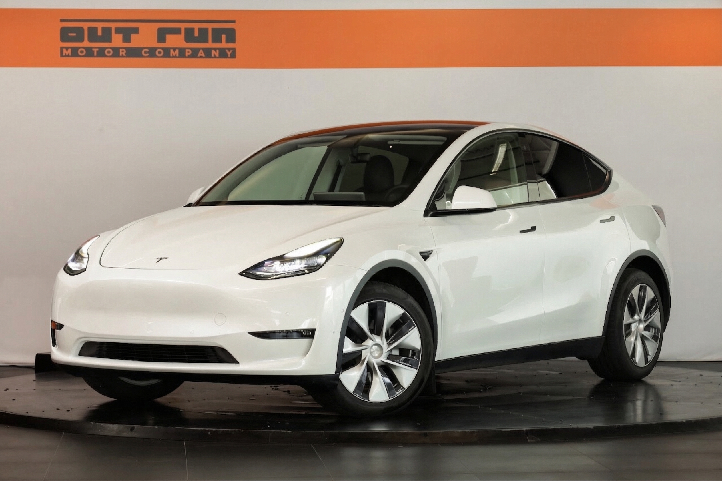 Tesla Model Y Long Range