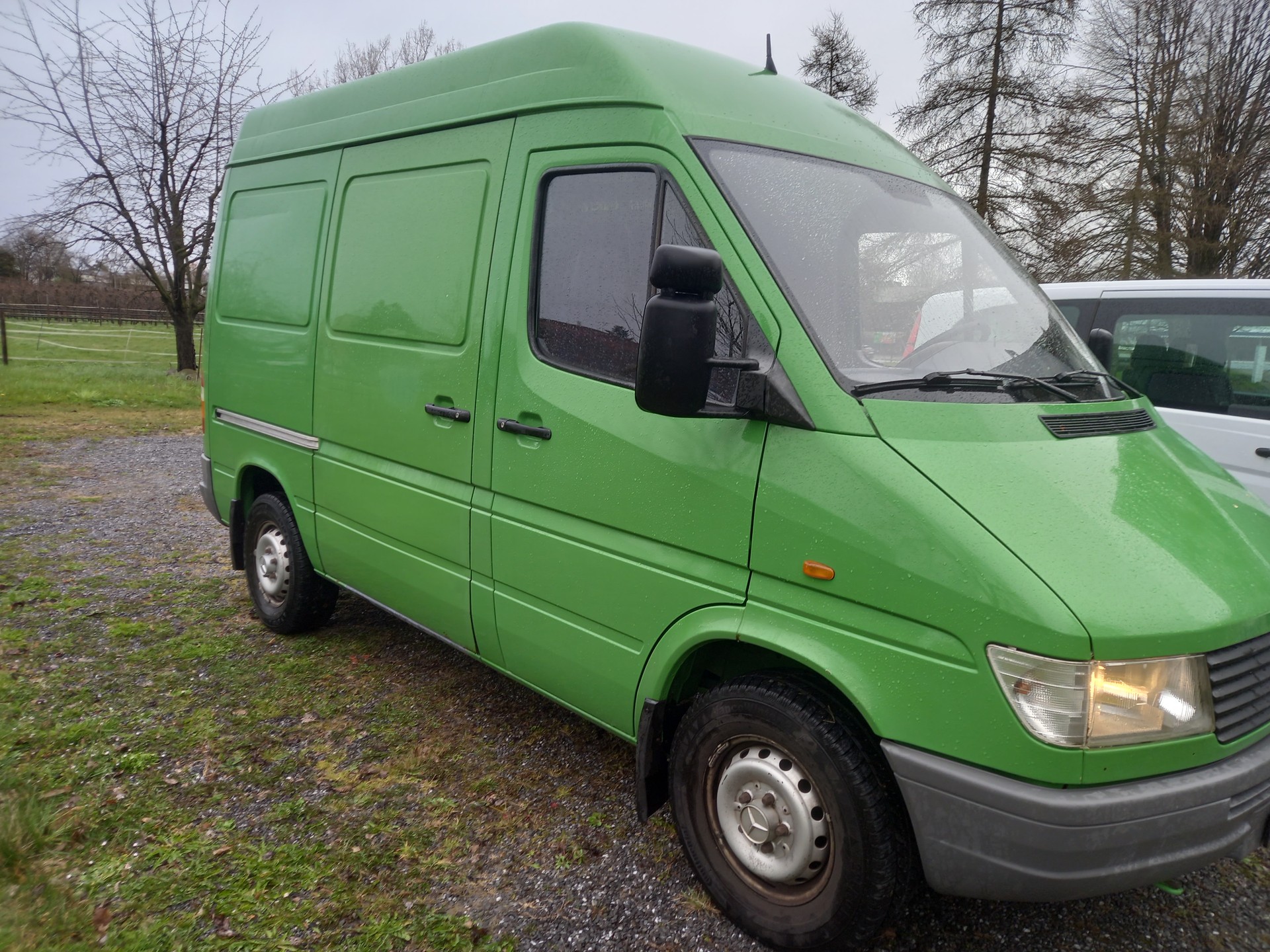 MERCEDES-BENZ Sprinter-image-1
